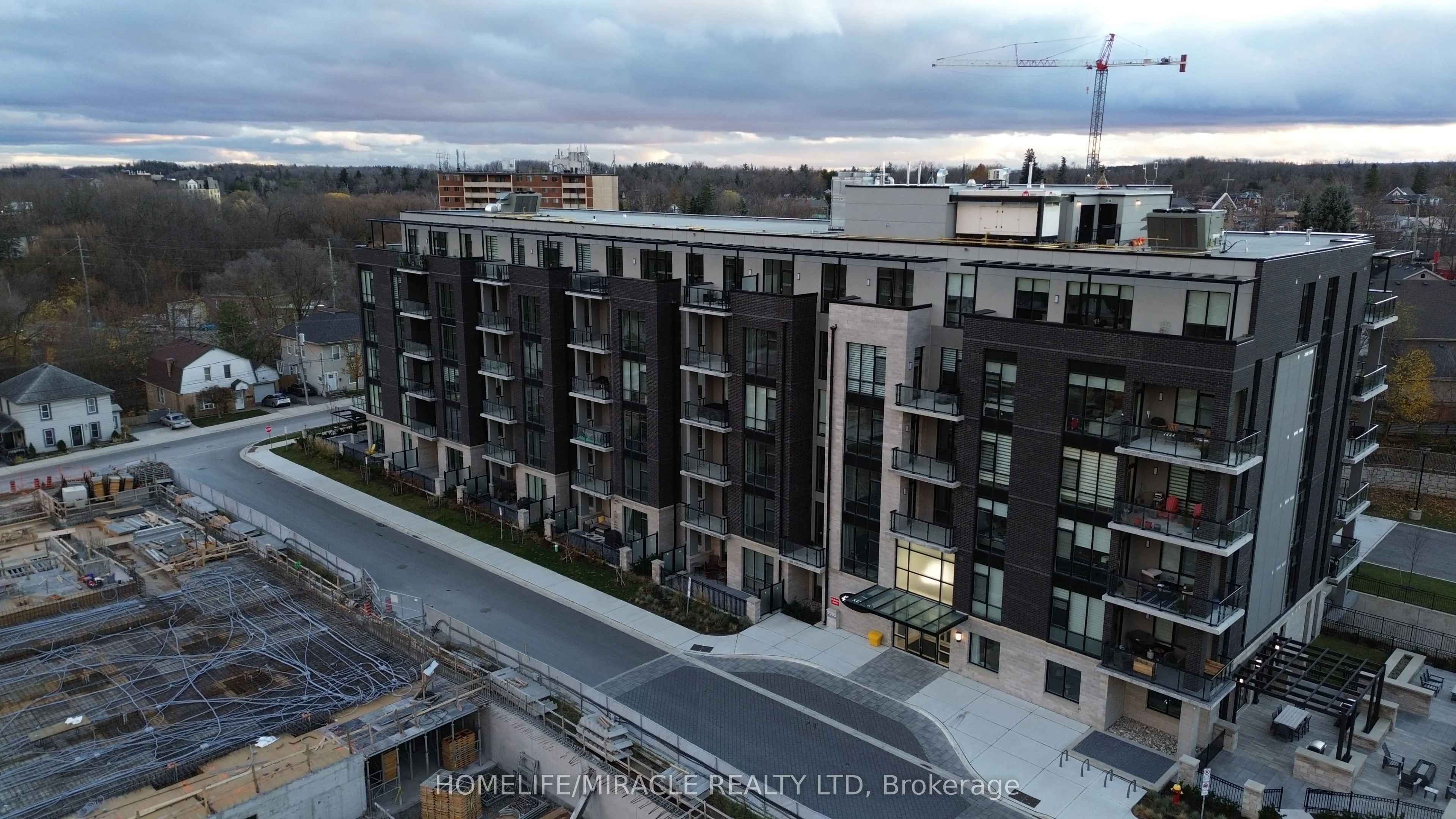 42 Mill Street #414
