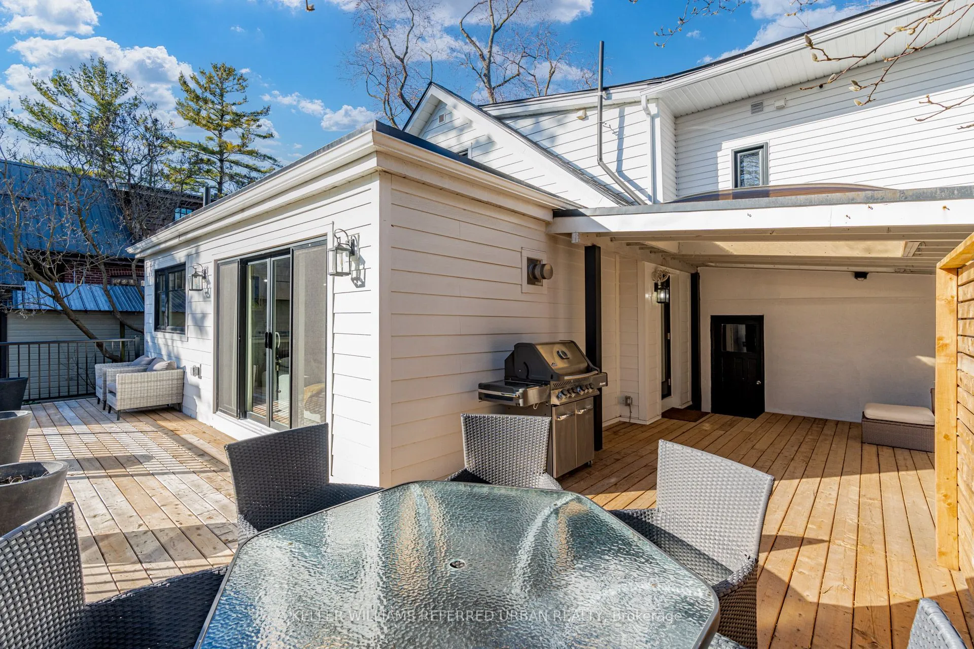 12 Wesley Avenue