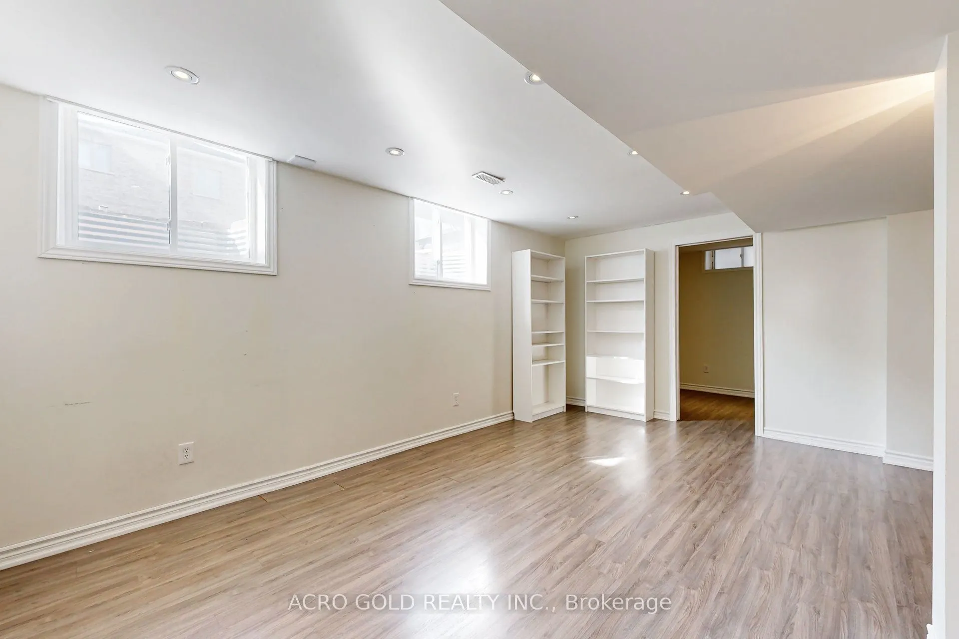 4681 Ray Lane