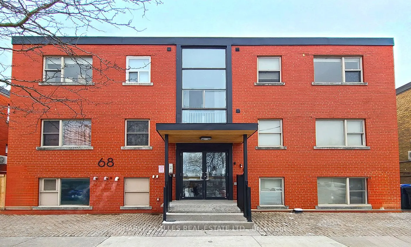 68 Fifteenth Street, #11