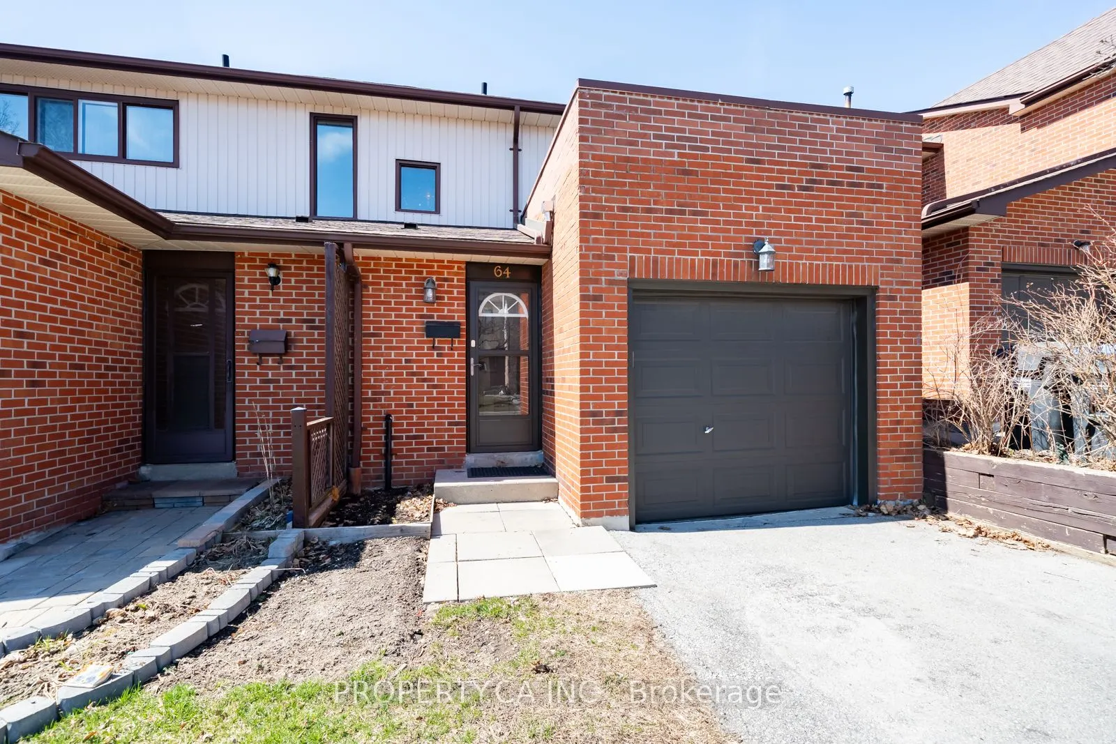 64 Dawson Crescent, #64