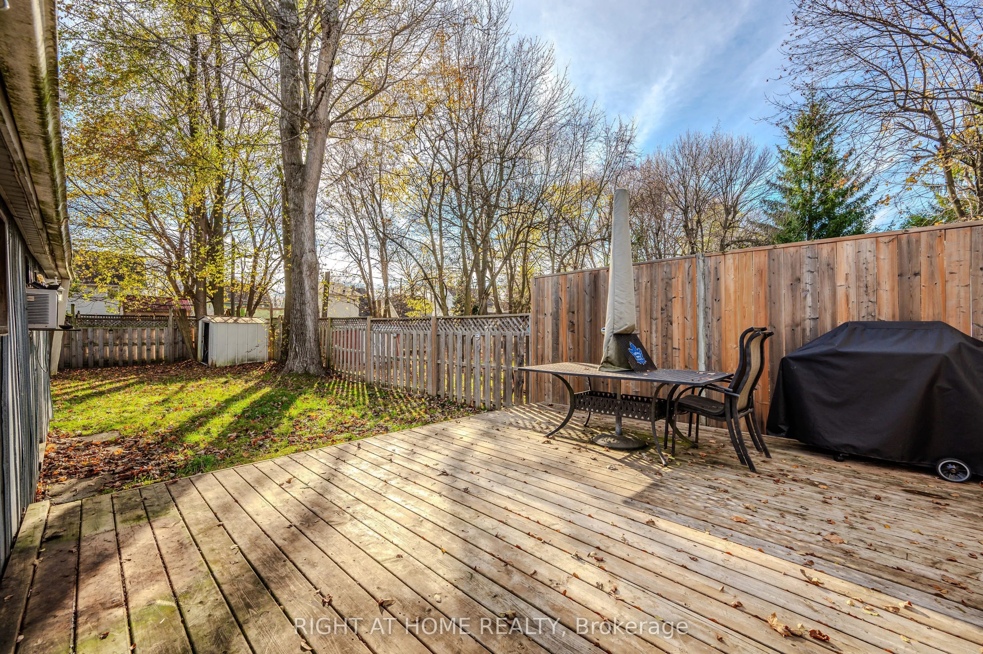 126 Poplar Avenue
