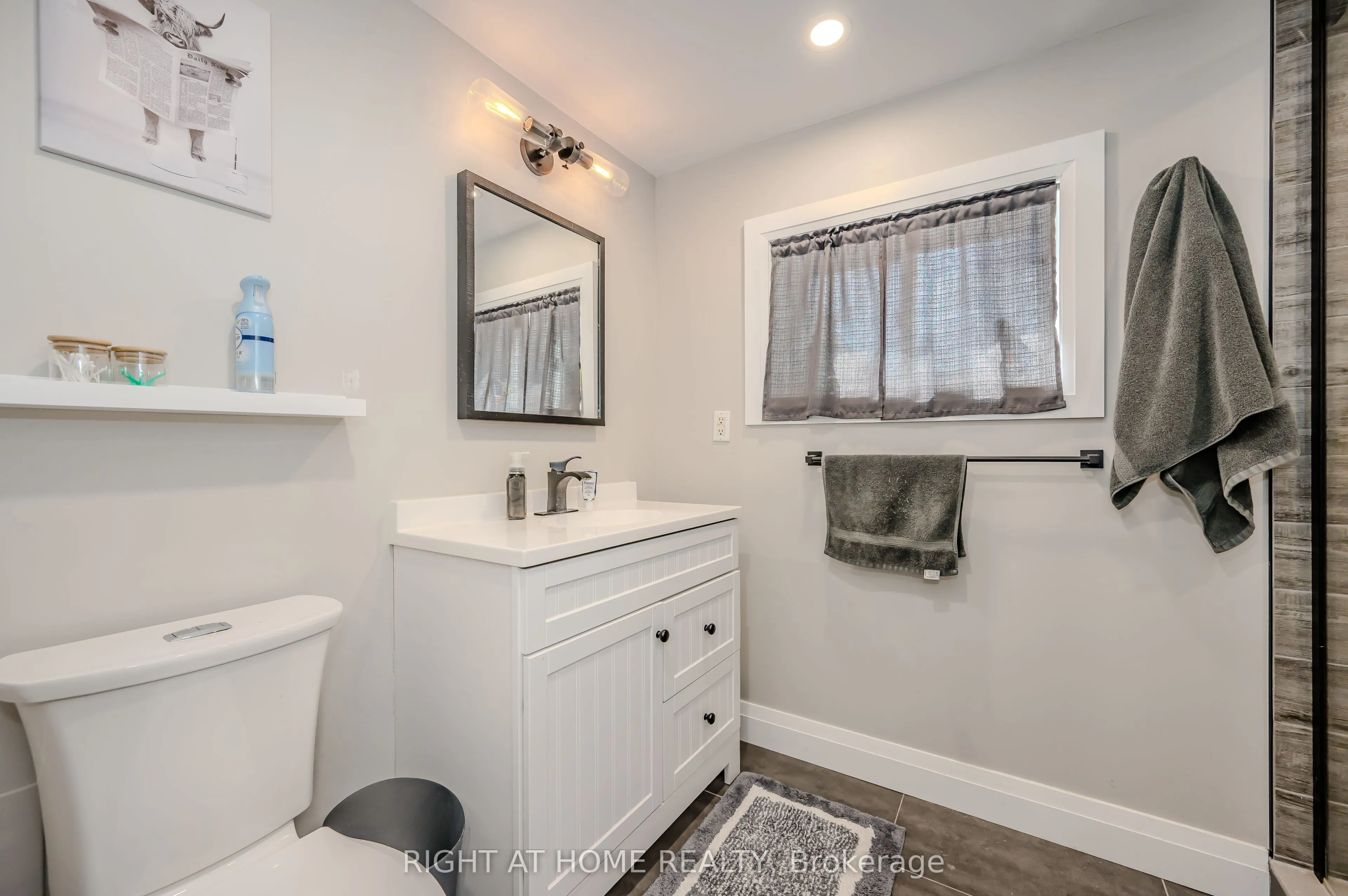 126 Poplar Avenue