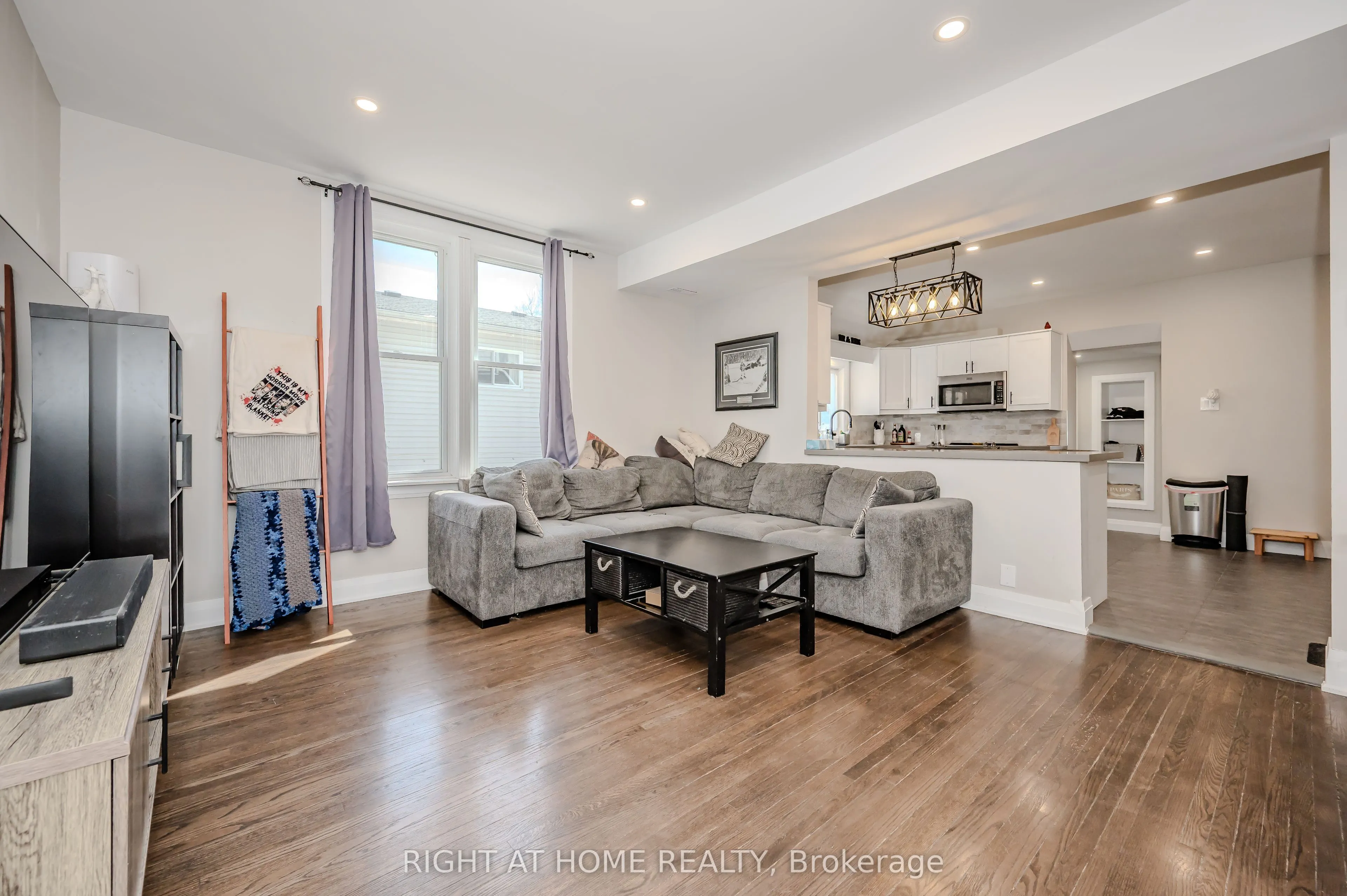 126 Poplar Avenue