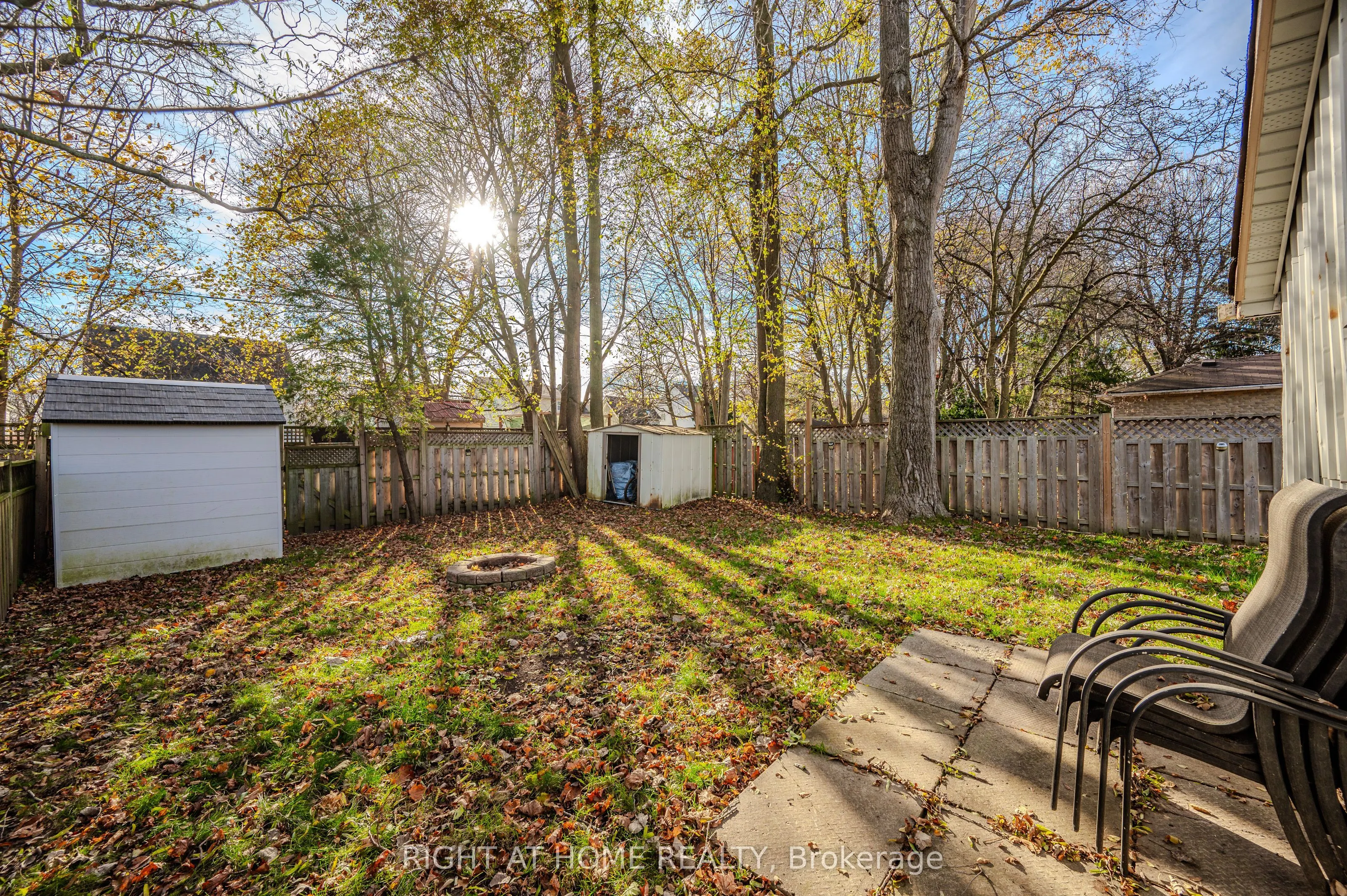 126 Poplar Avenue