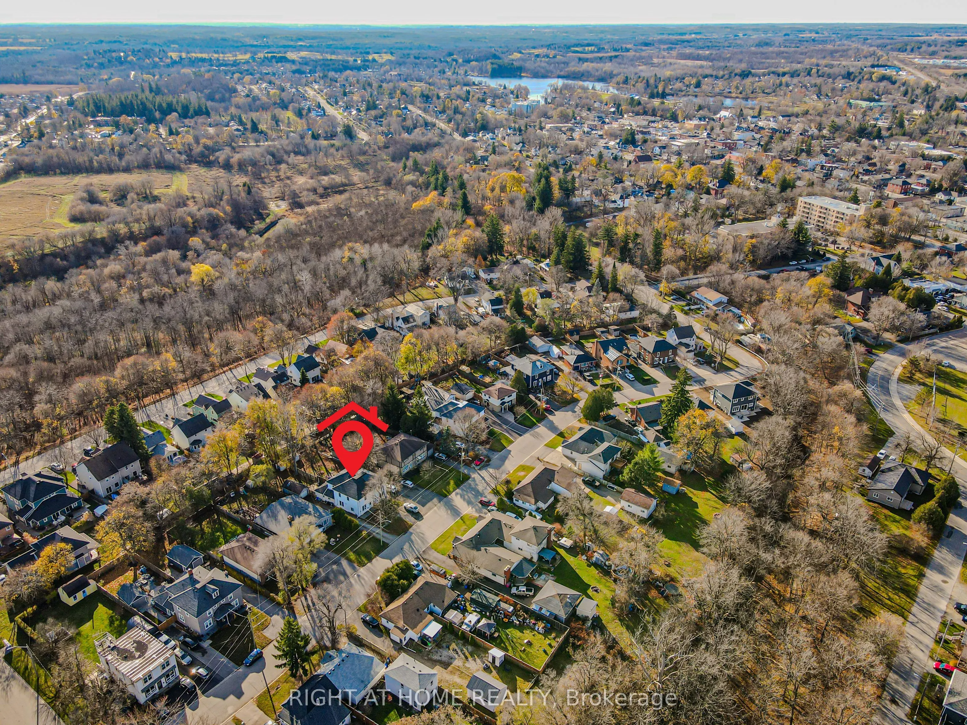 126 Poplar Avenue