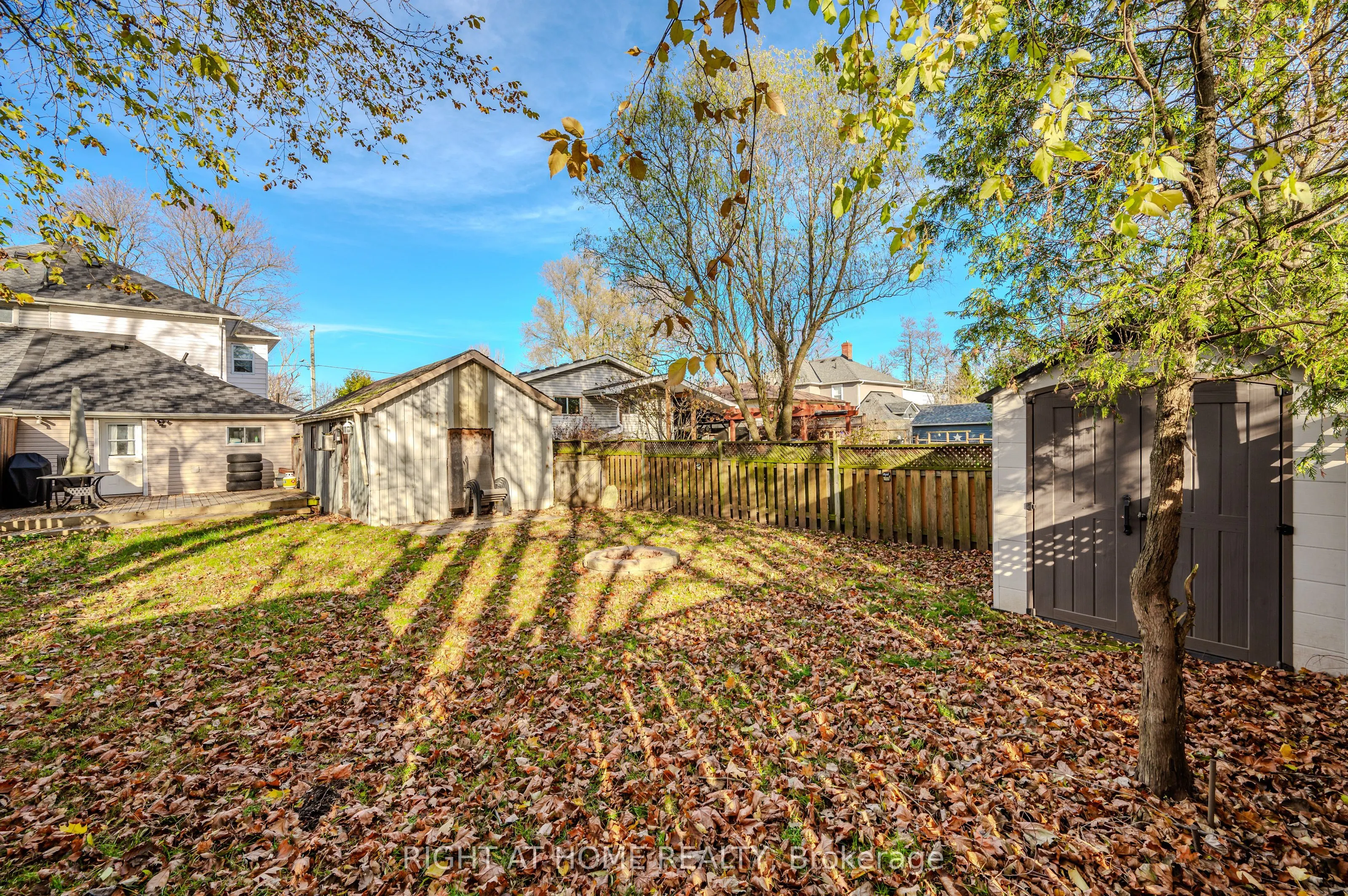 126 Poplar Avenue