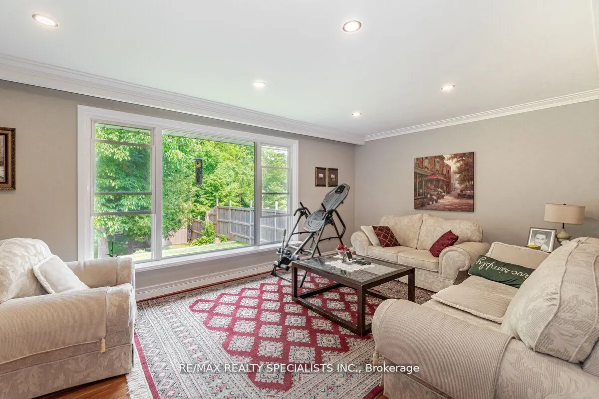 3 Allan Park Road