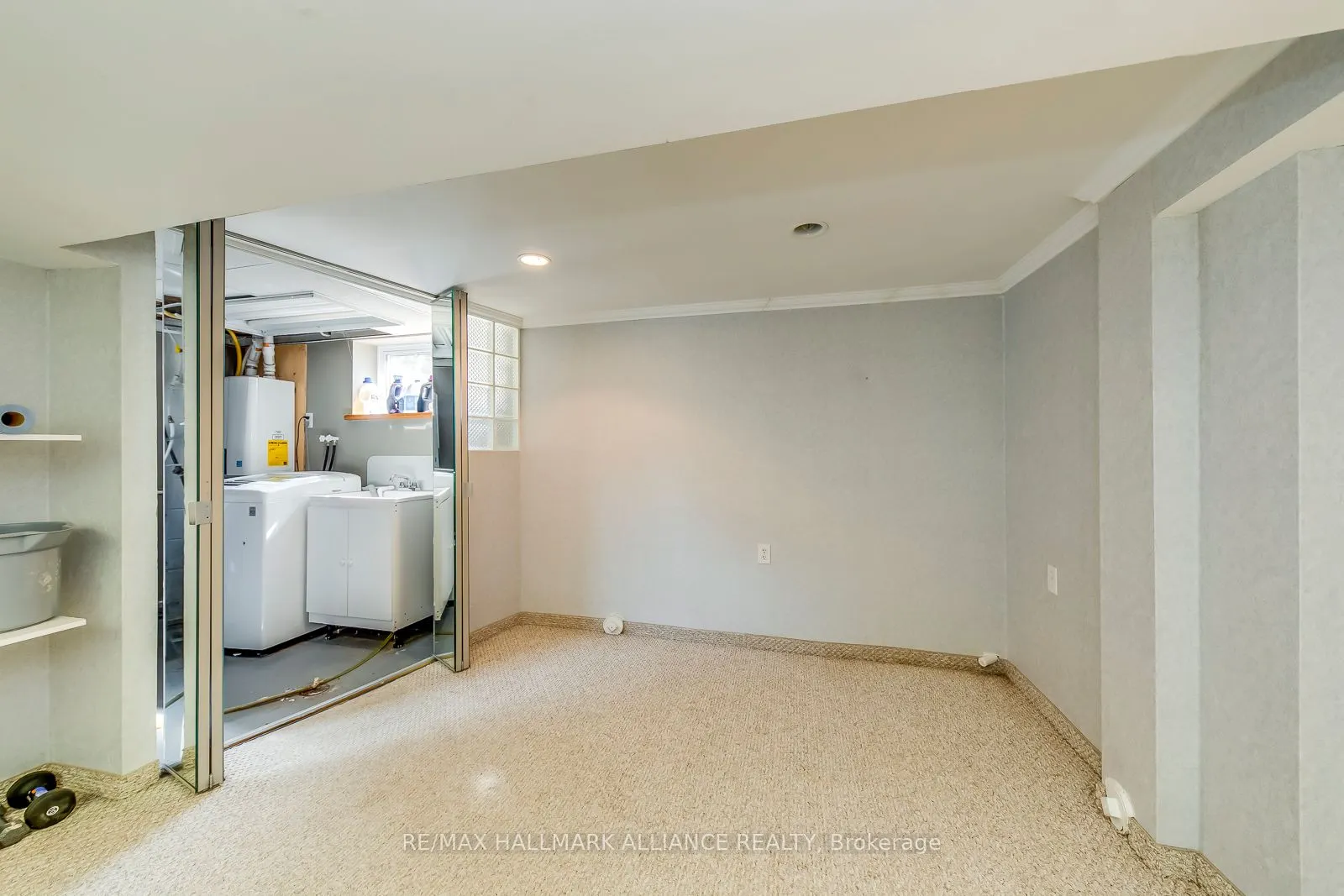 494 Chartwell Road