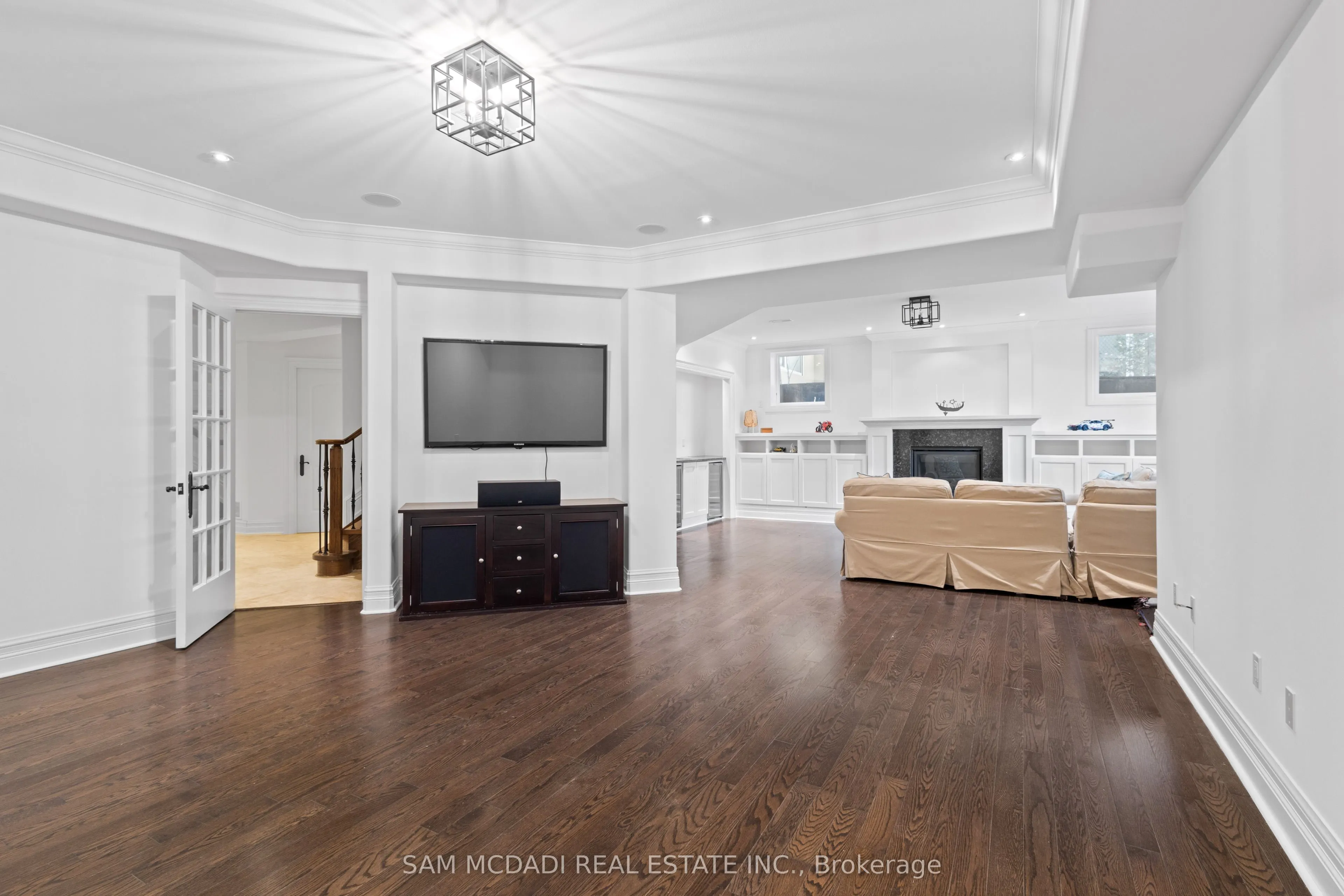 1173 Woodeden Drive
