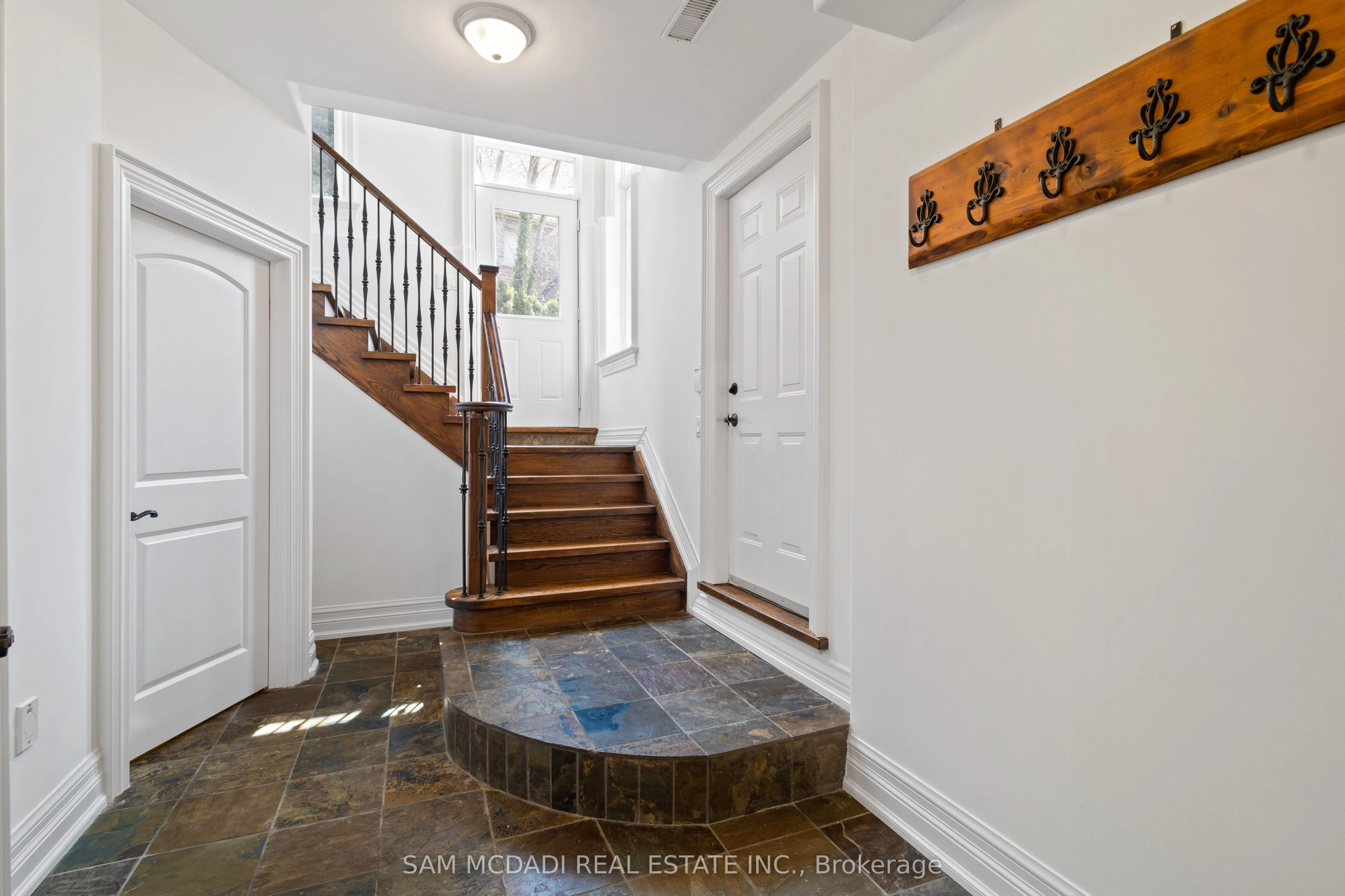 1173 Woodeden Drive