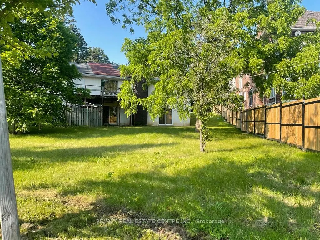 3274 Mississauga Road