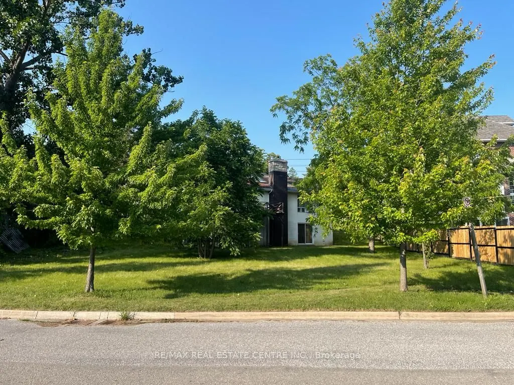 3274 Mississauga Road