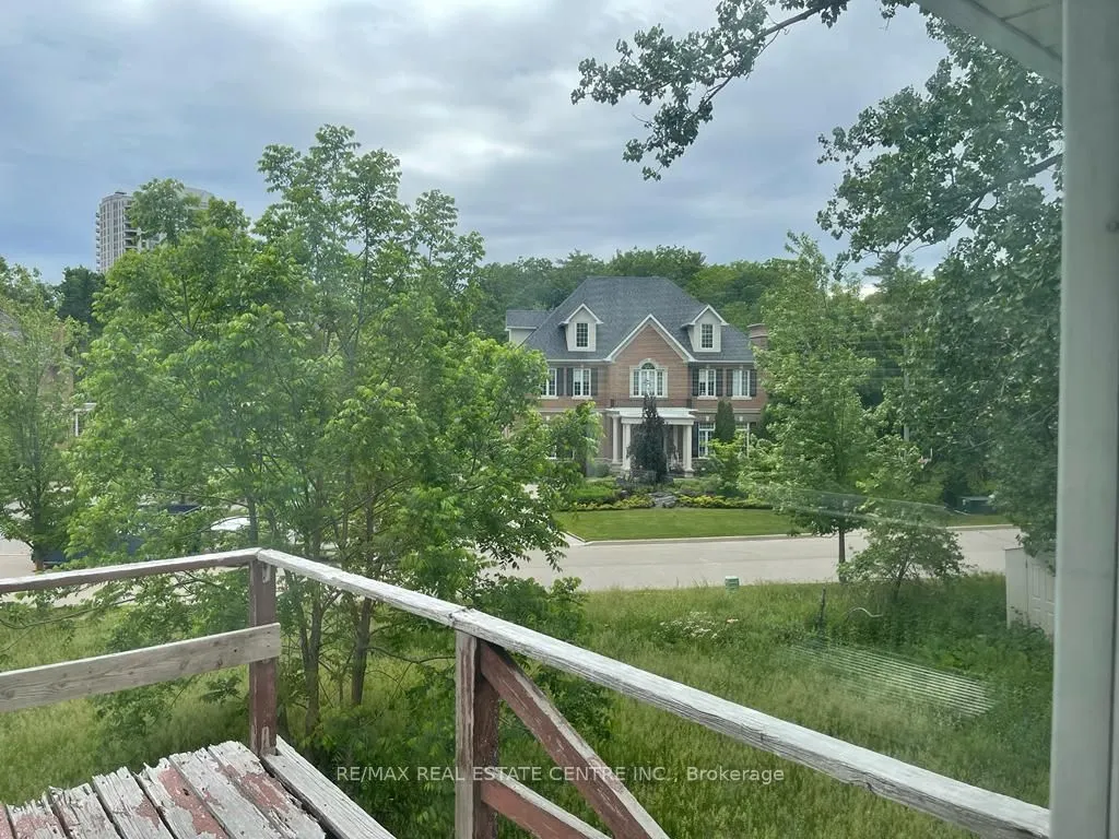 3274 Mississauga Road