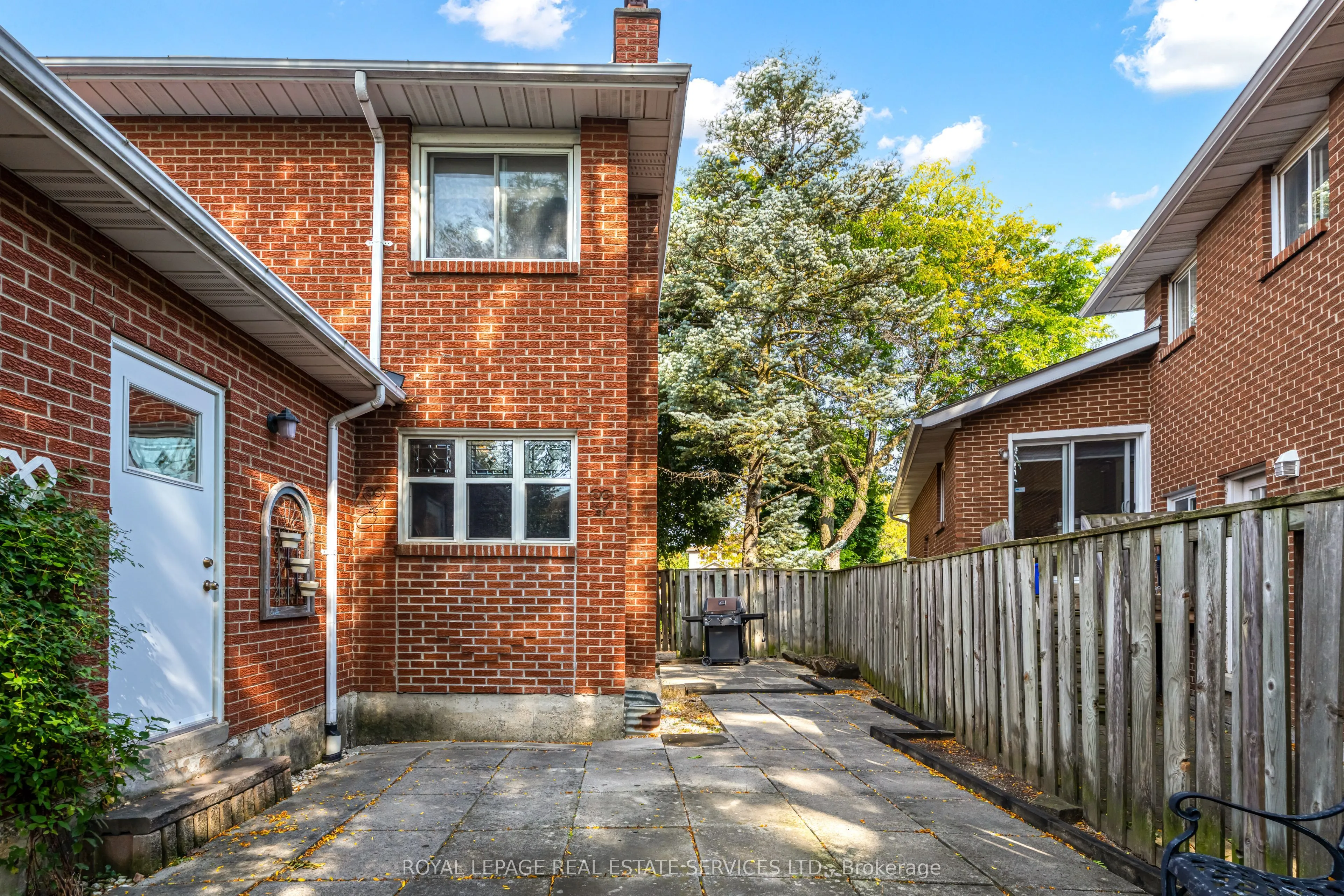716 Cameron Court
