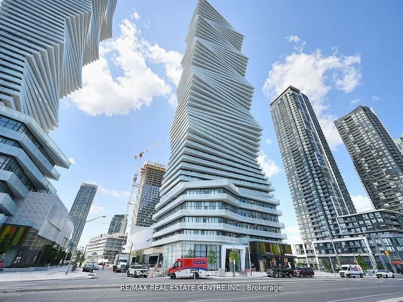 3900 Confederation Parkway, #302