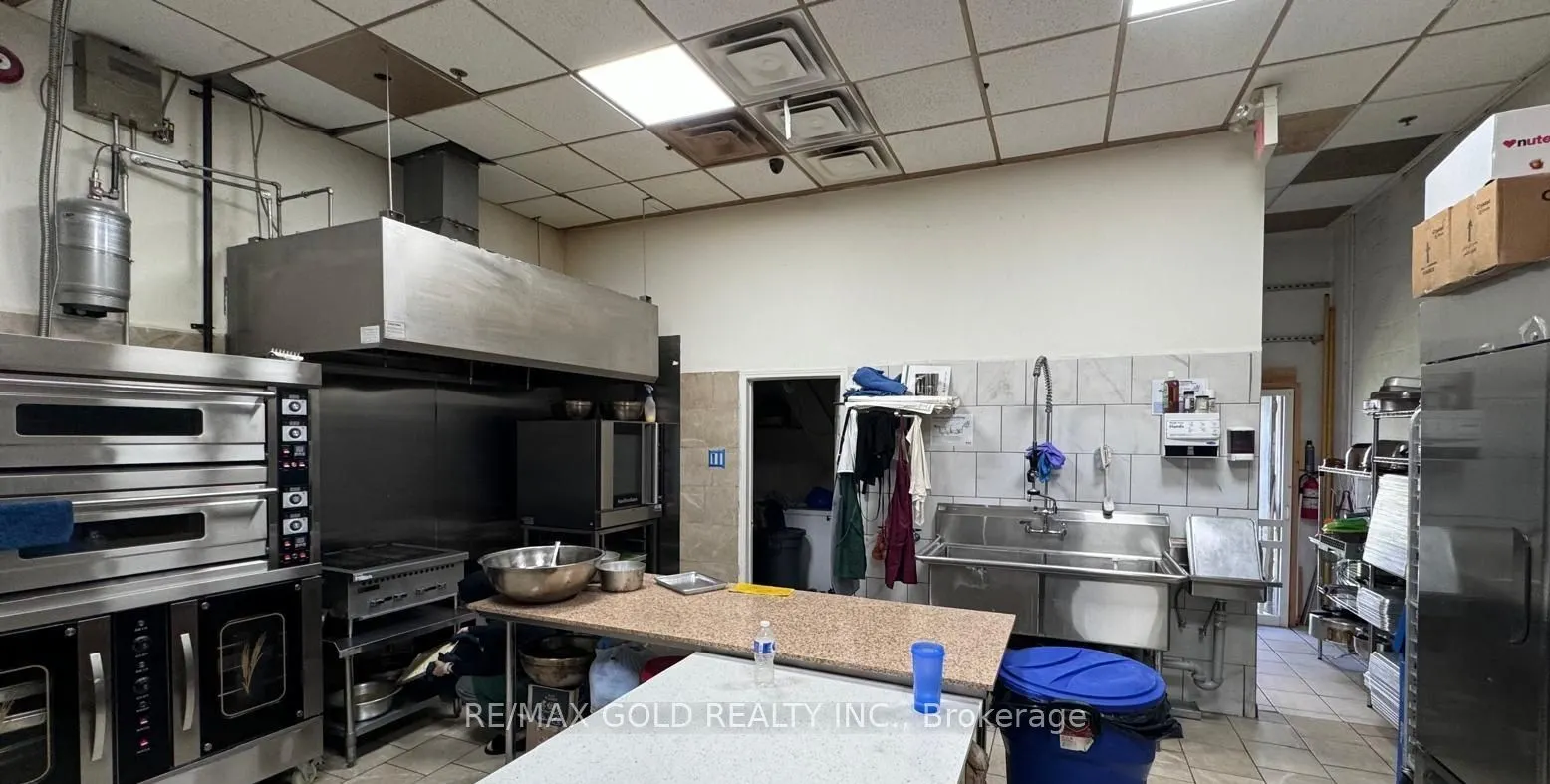 808 Britannia Road W, #109