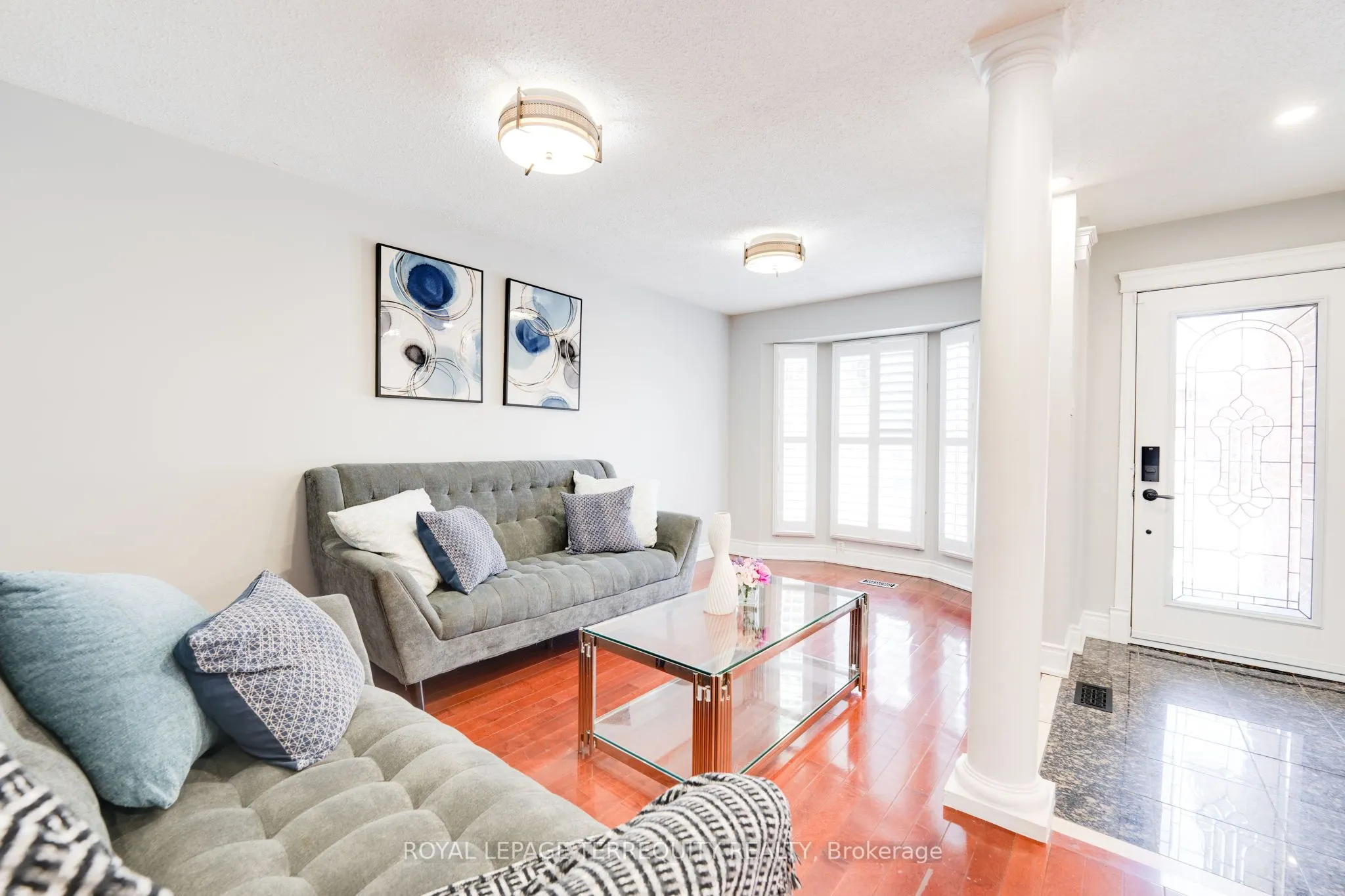 4242 Petersburg Crescent