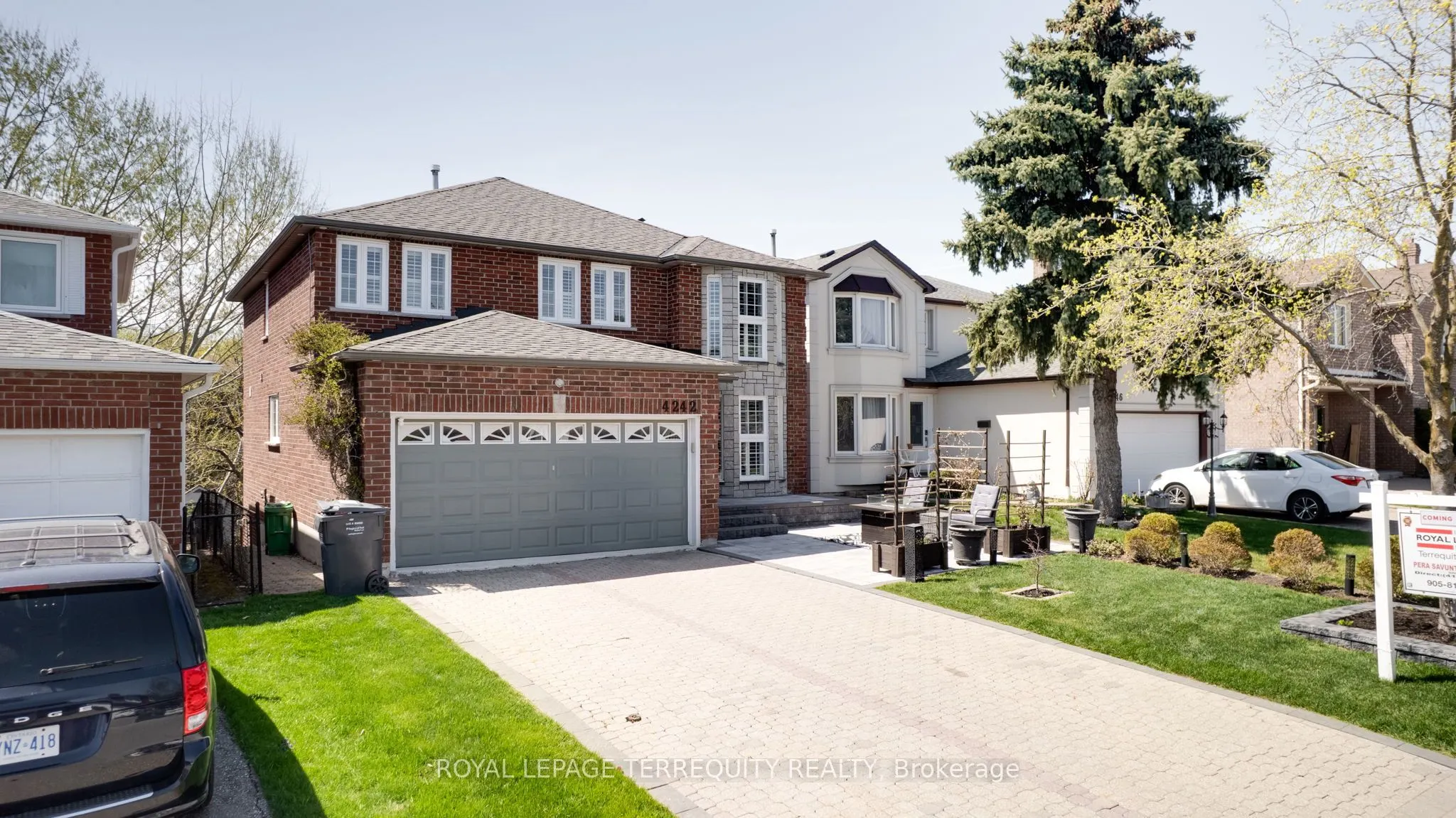 4242 Petersburg Crescent