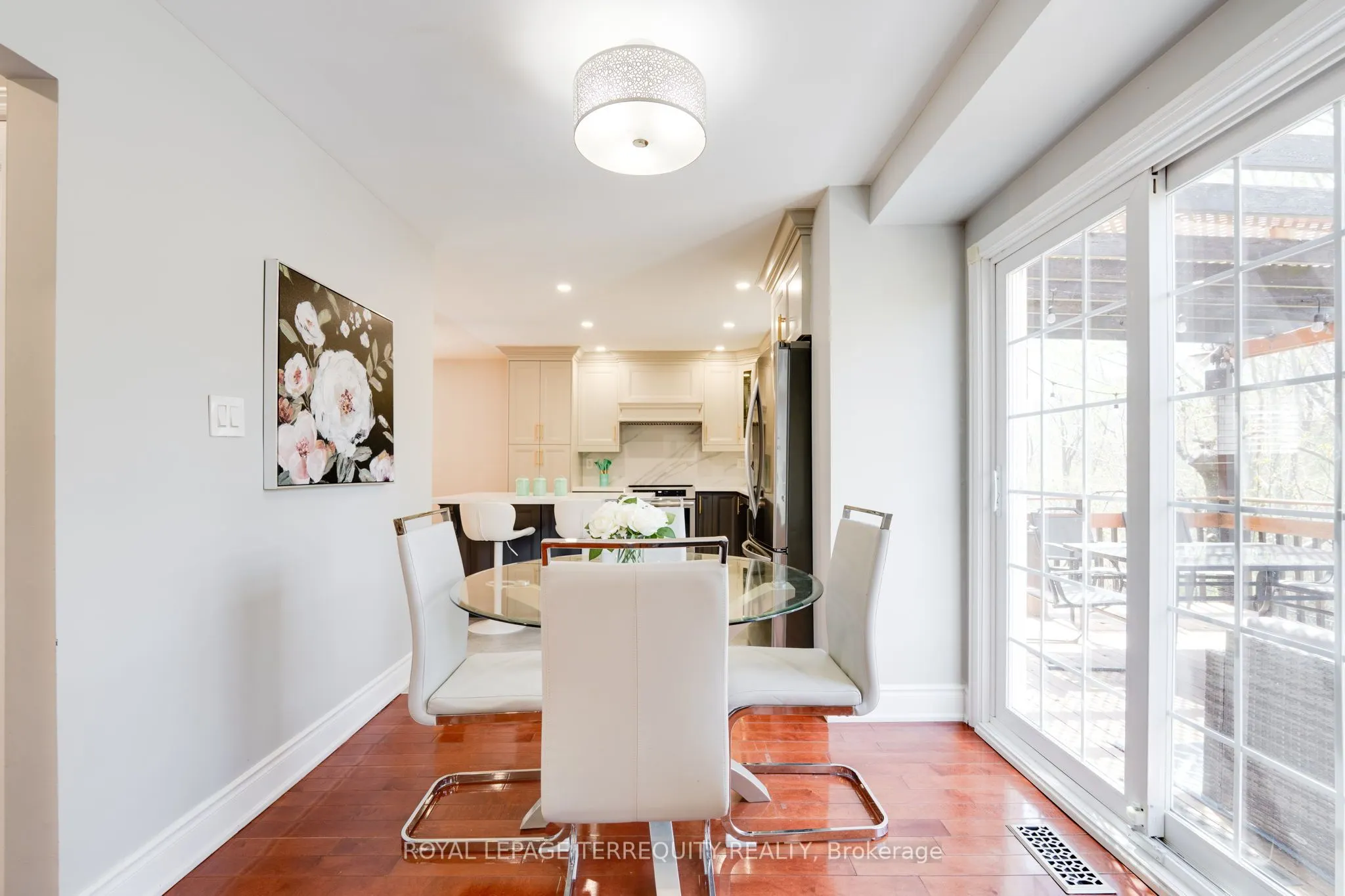 4242 Petersburg Crescent