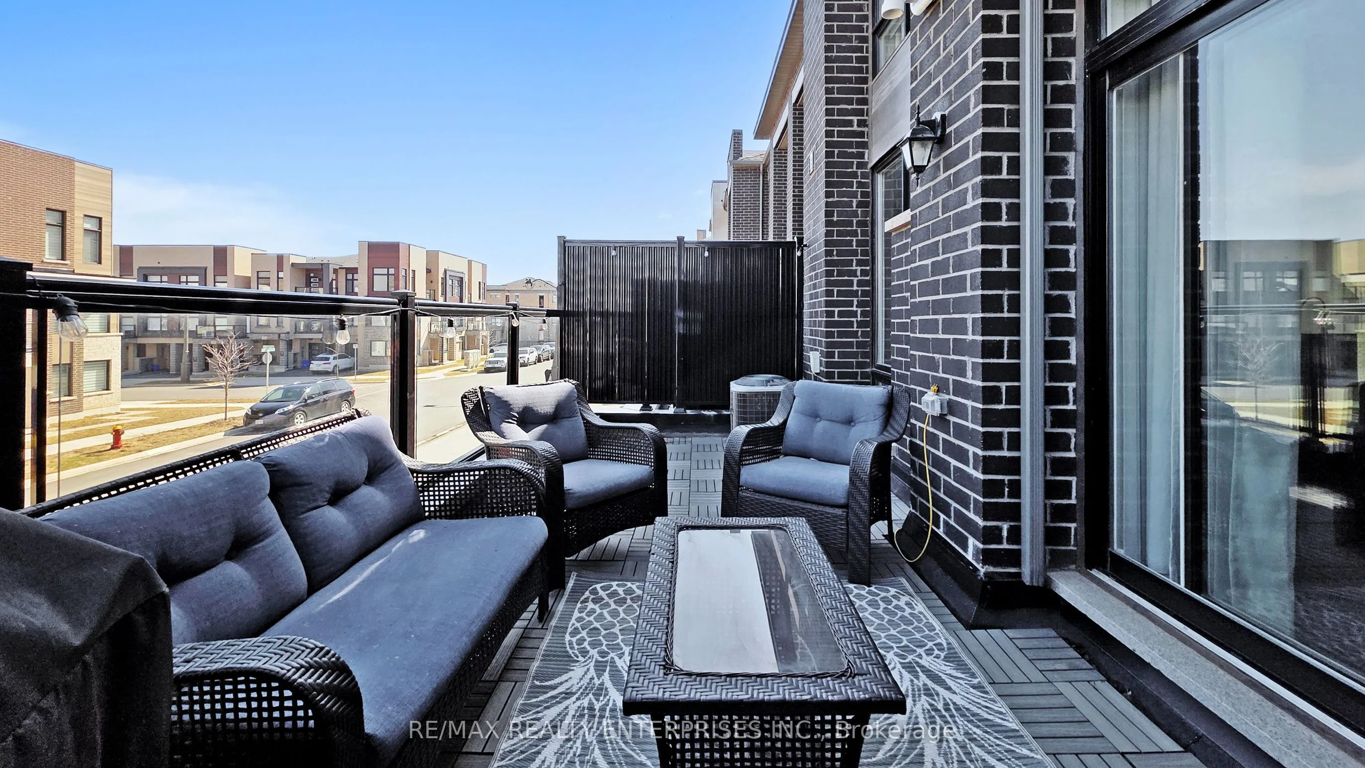 2497 Littlefield Crescent