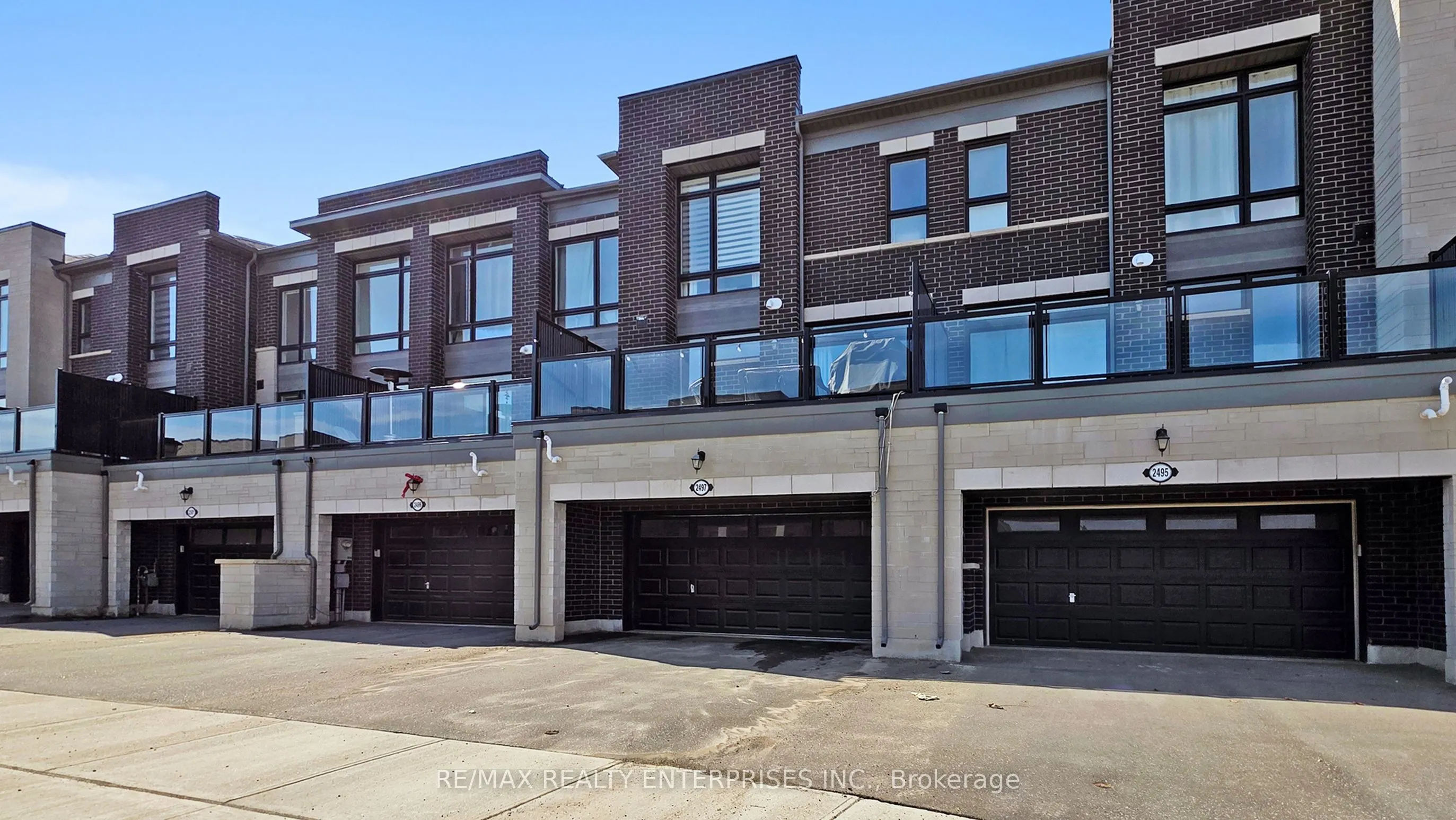 2497 Littlefield Crescent