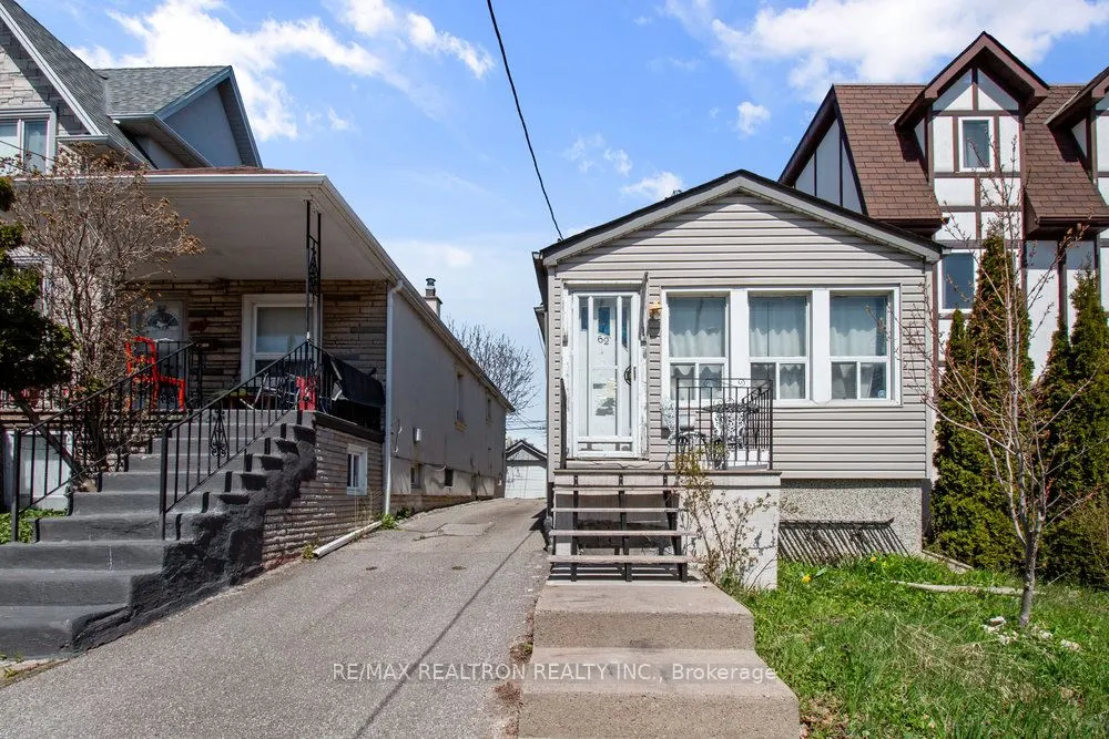 62 Livingstone Avenue