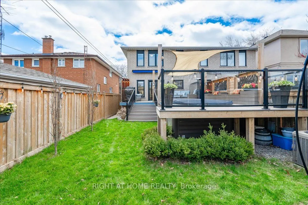 18 Owen Drive