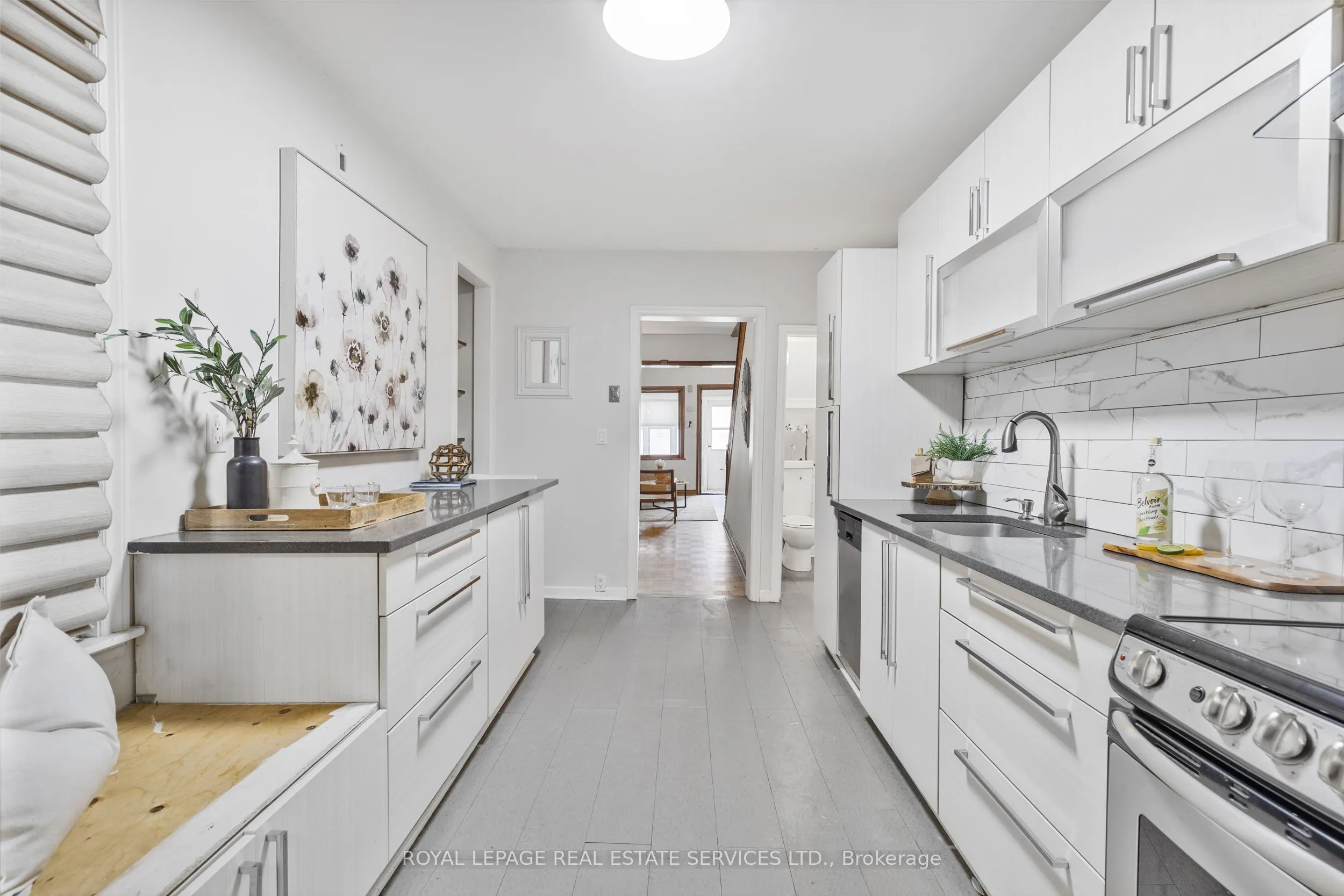 195 Islington Avenue