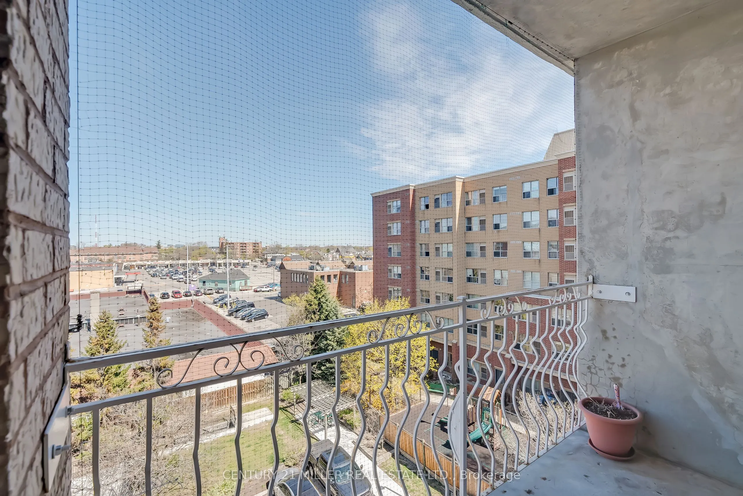 32 Tannery Street #608
