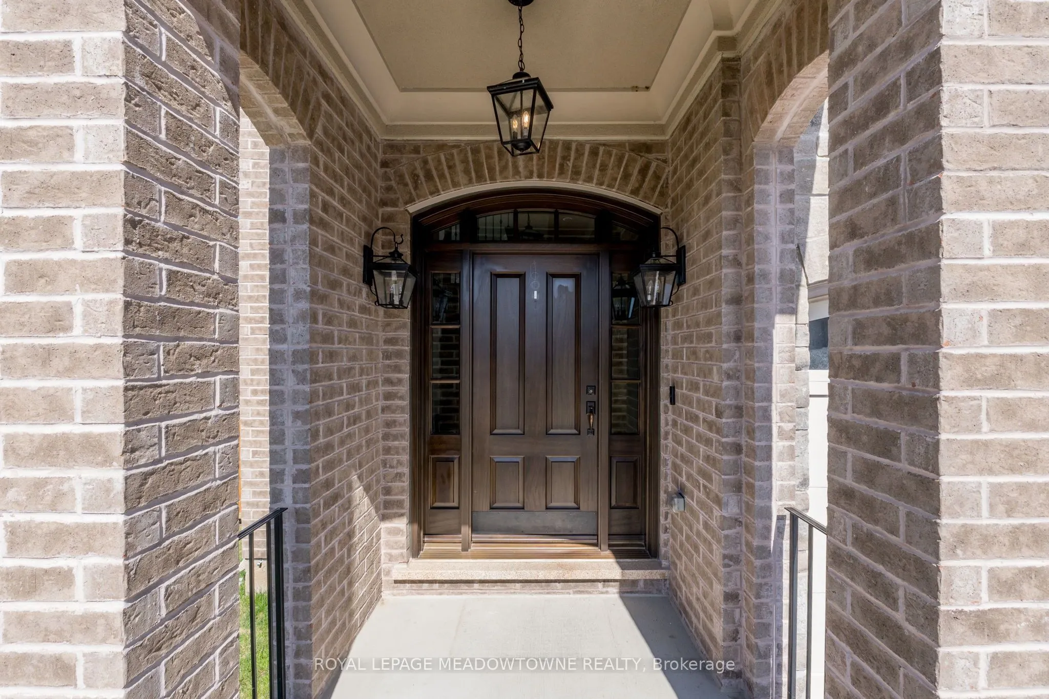 67 West Branch Drive