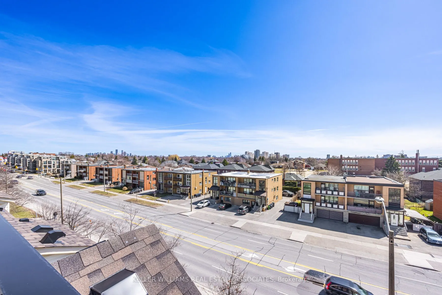 760 Lawrence Avenue W, #15