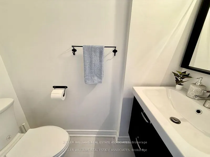 760 Lawrence Avenue W, #15