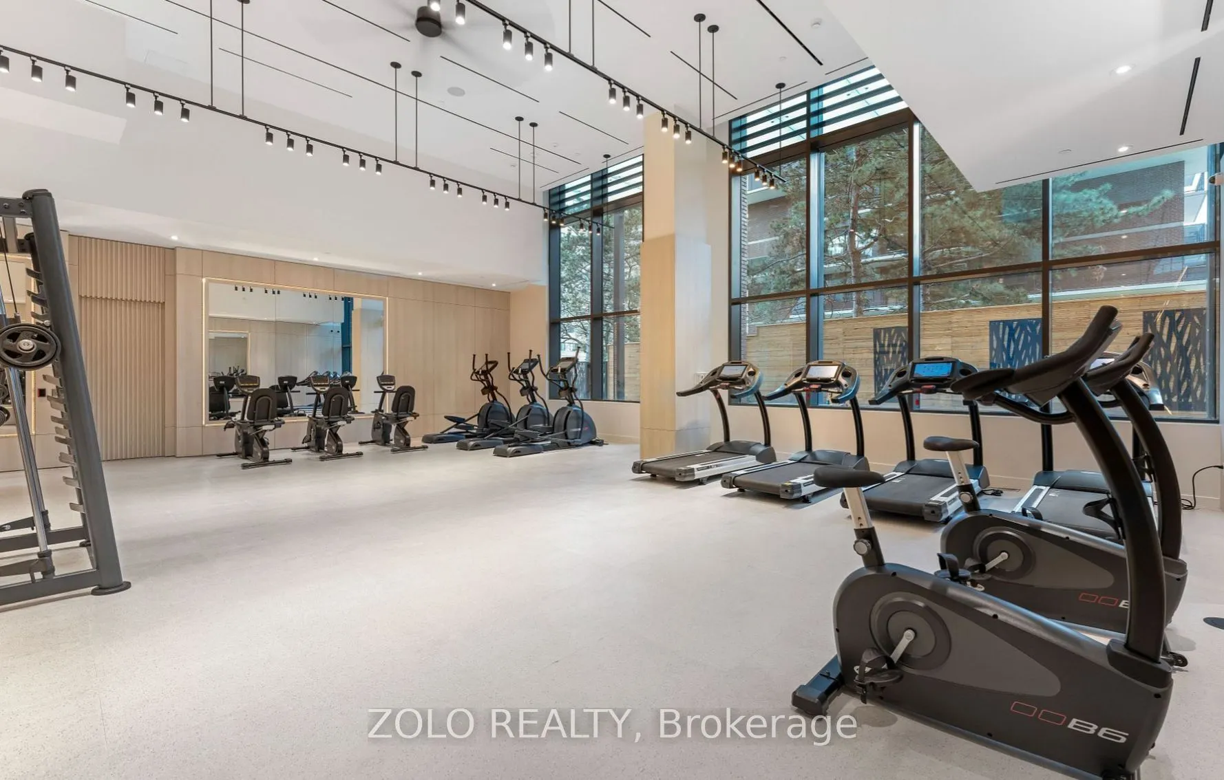28 Ann Street, #223