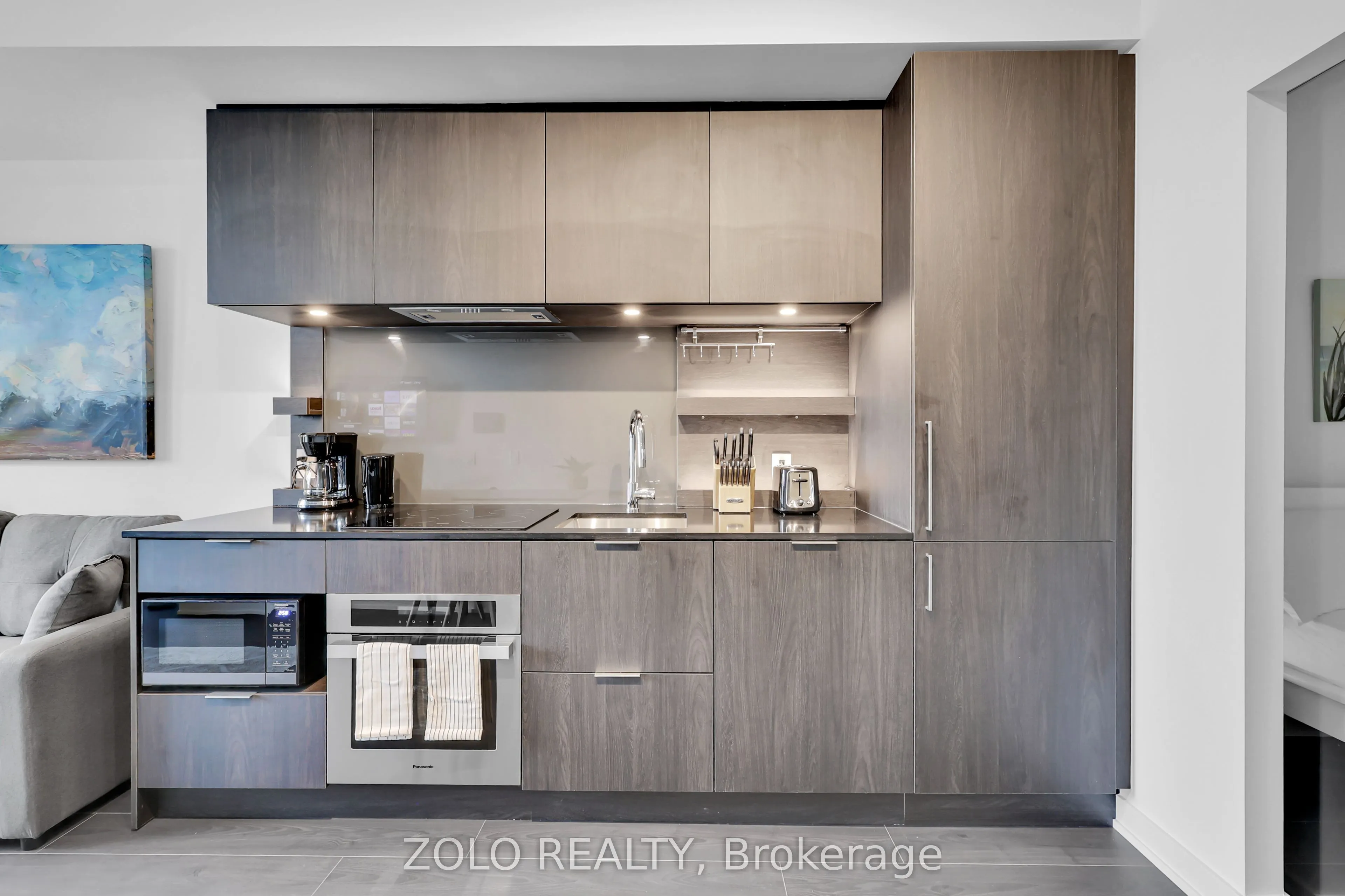 28 Ann Street, #223
