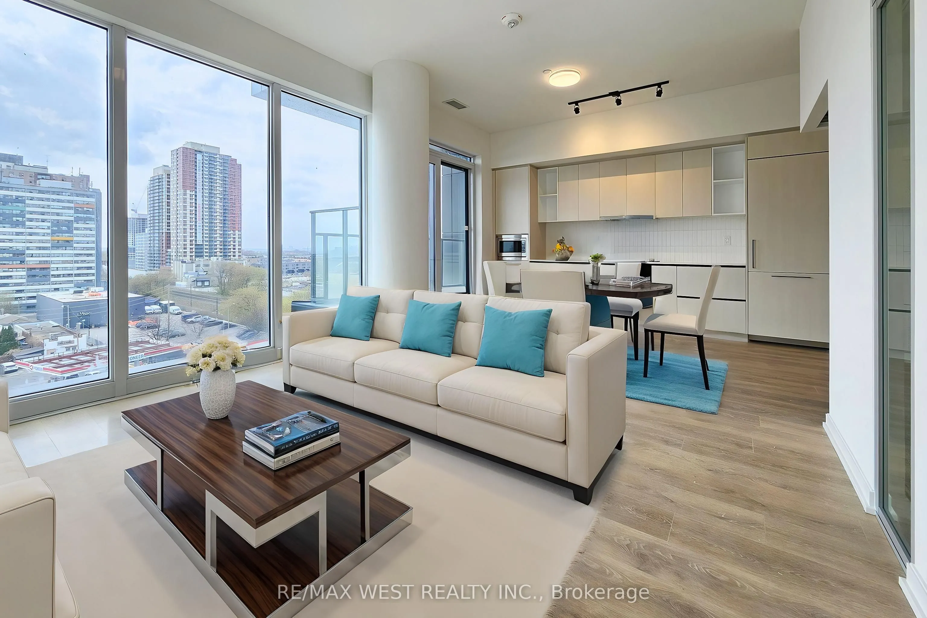 1285 Dupont Street, #703