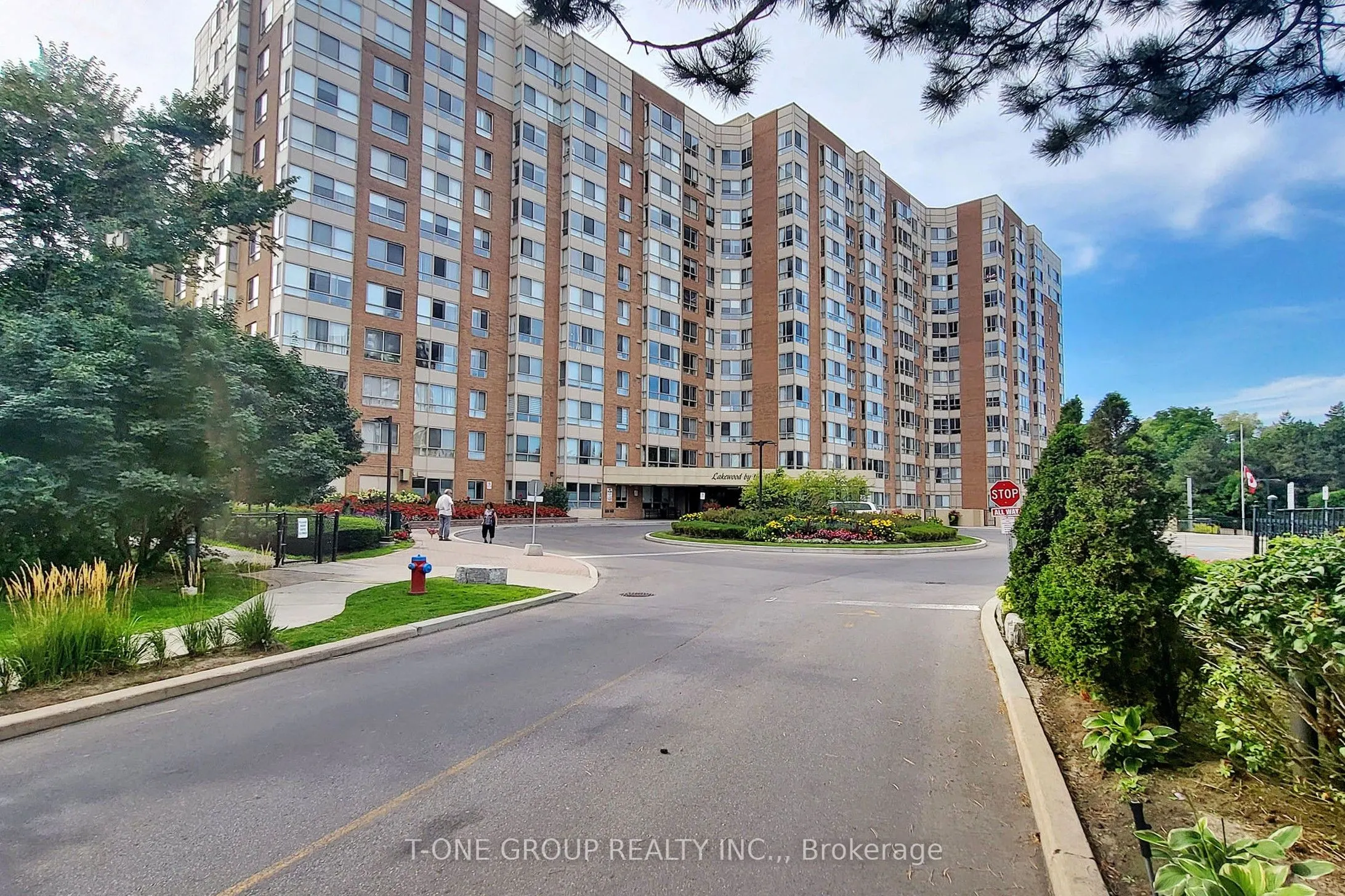 1485 Lakeshore Road E #1117