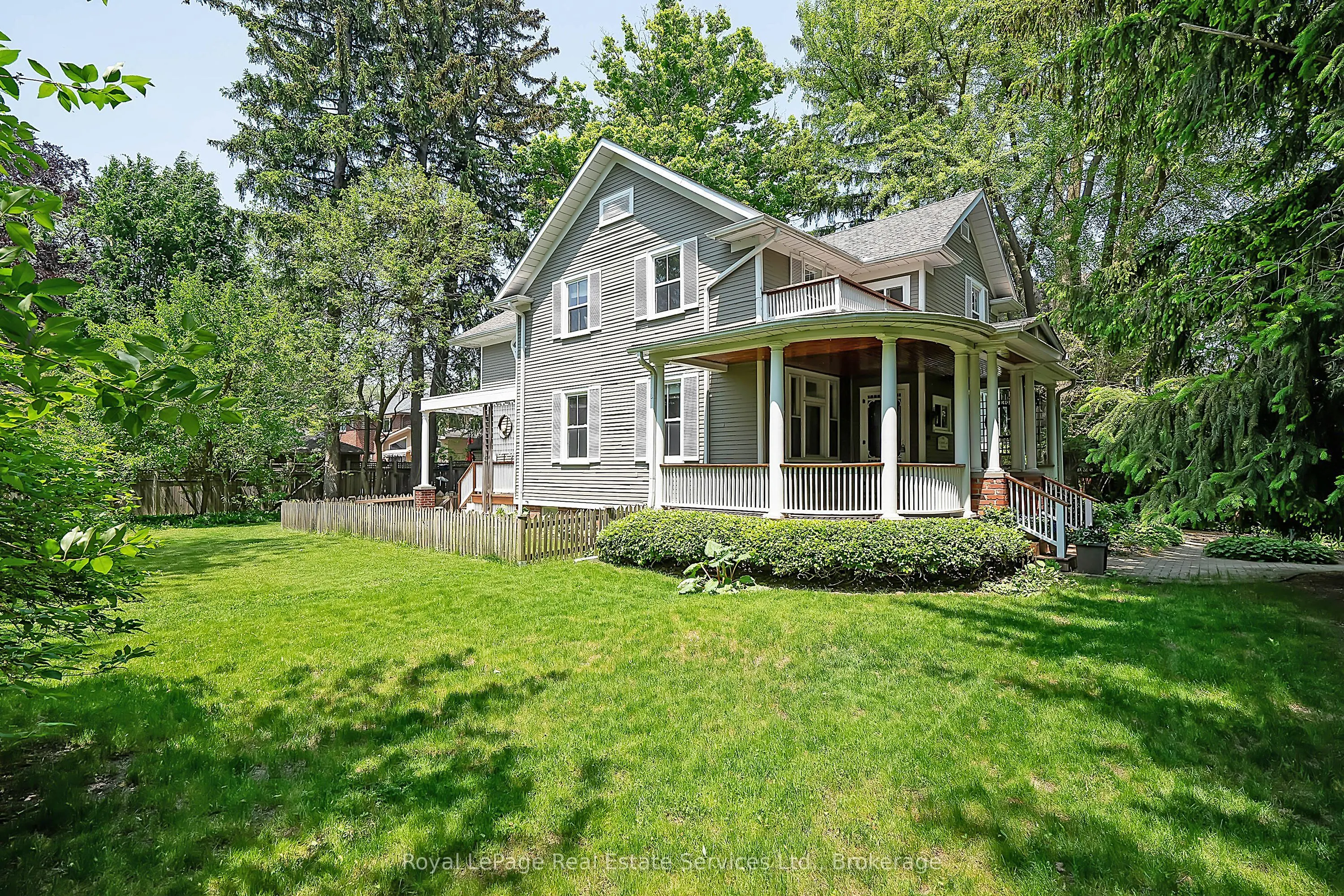 301 Palmer Avenue