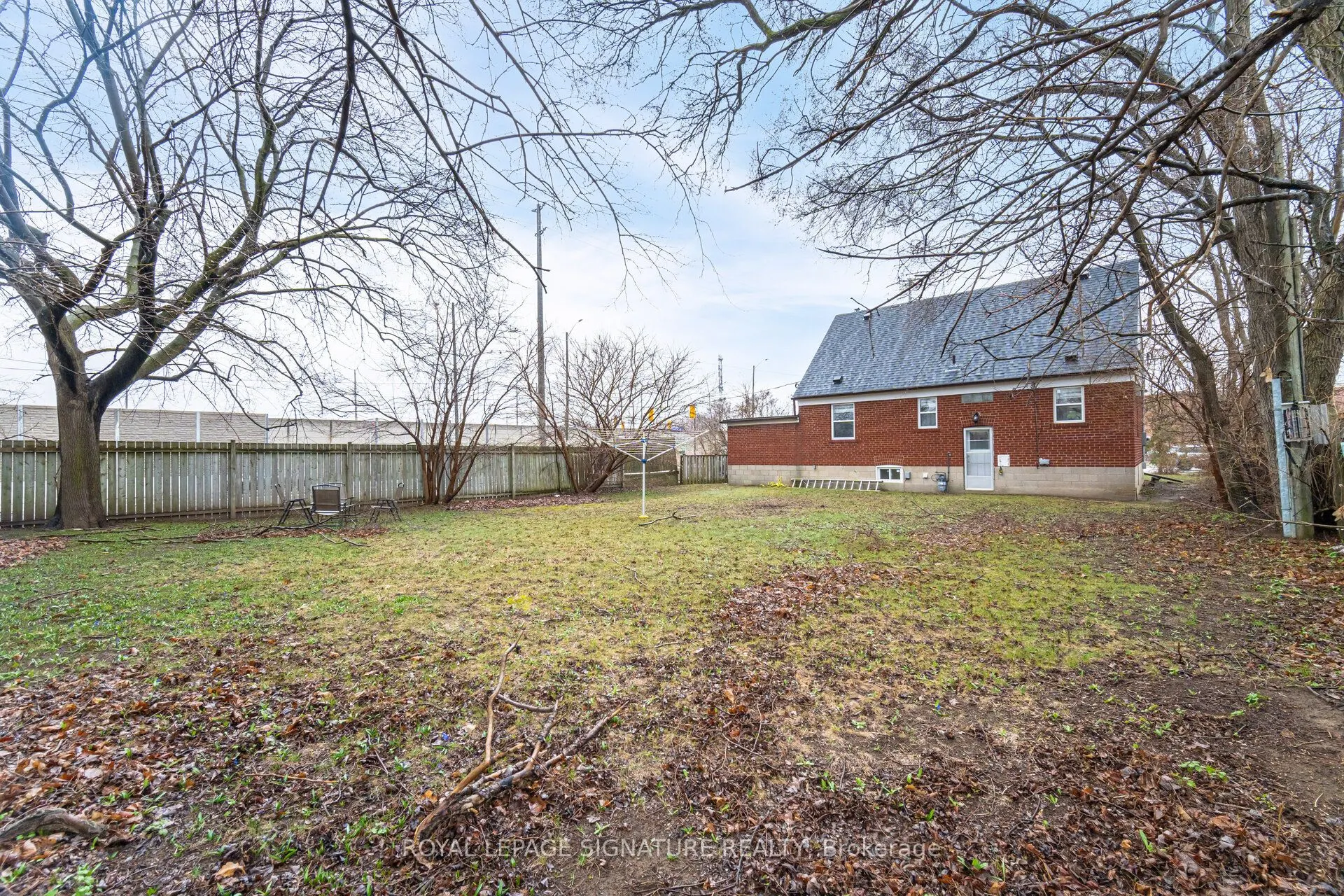 2015 Stanfield Road