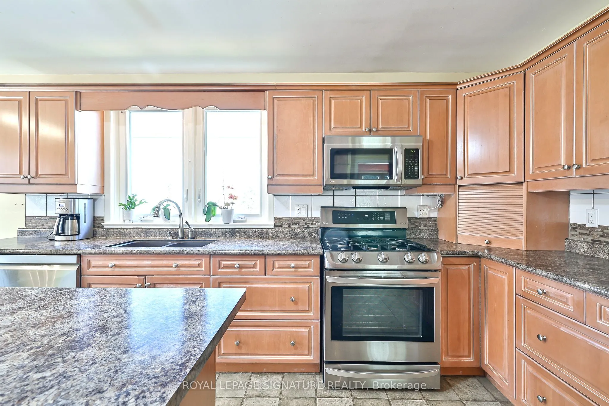 3545 Twinmaple Drive