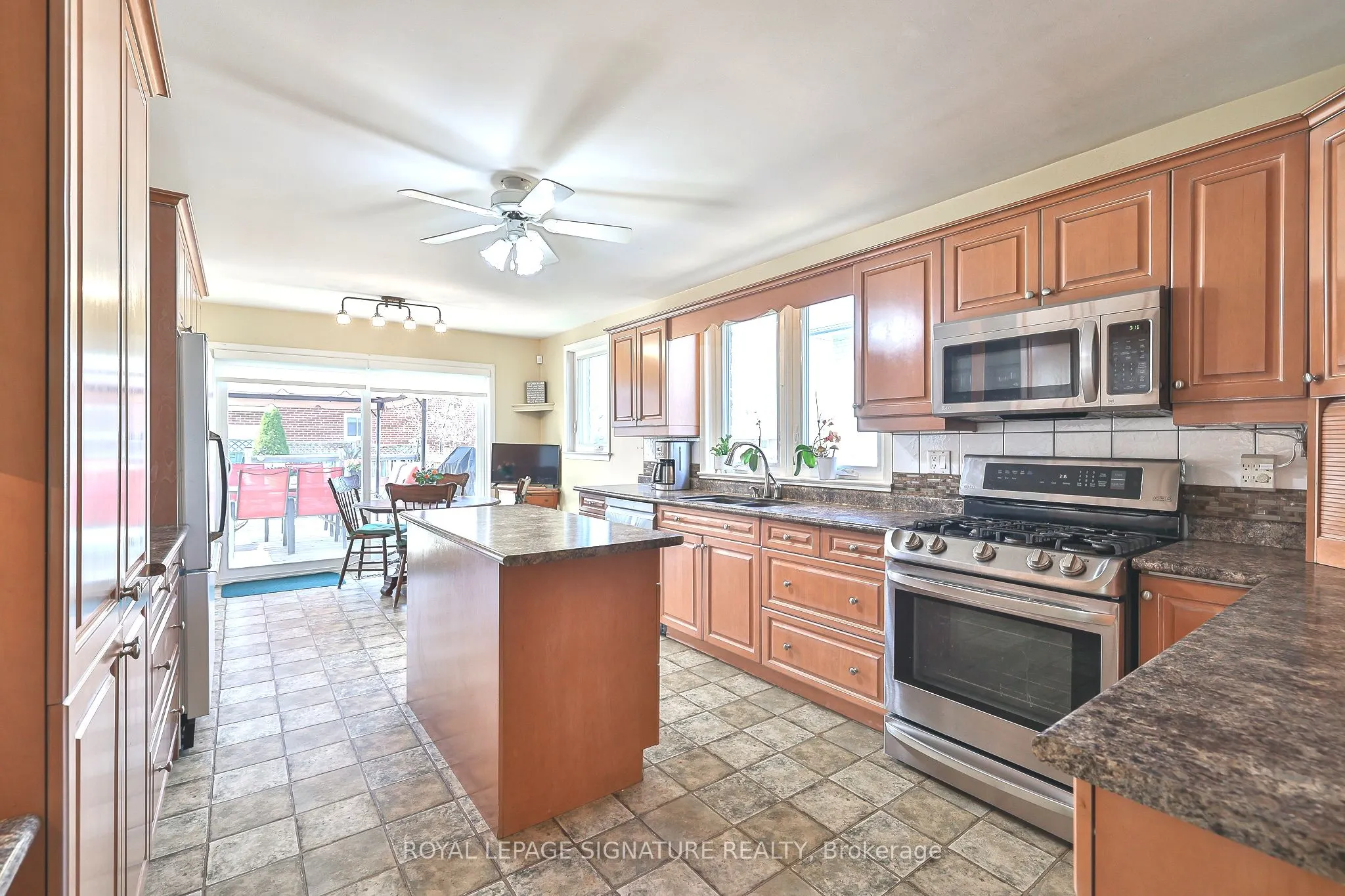 3545 Twinmaple Drive