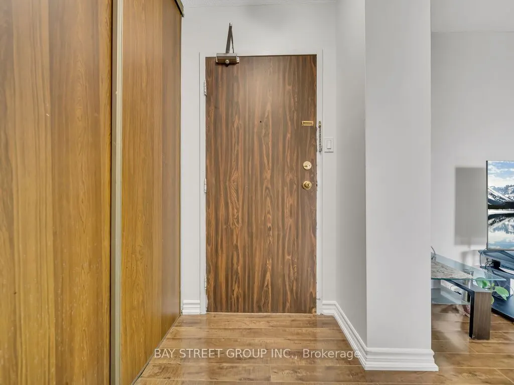 18 Knightsbridge Road, #1003