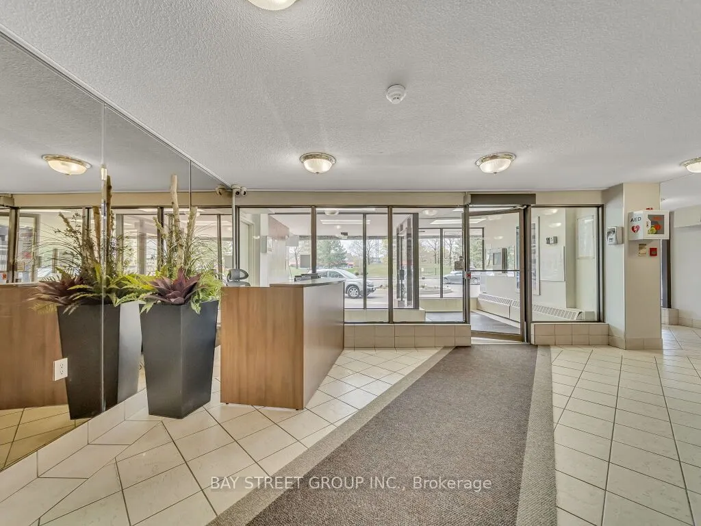 18 Knightsbridge Road, #1003