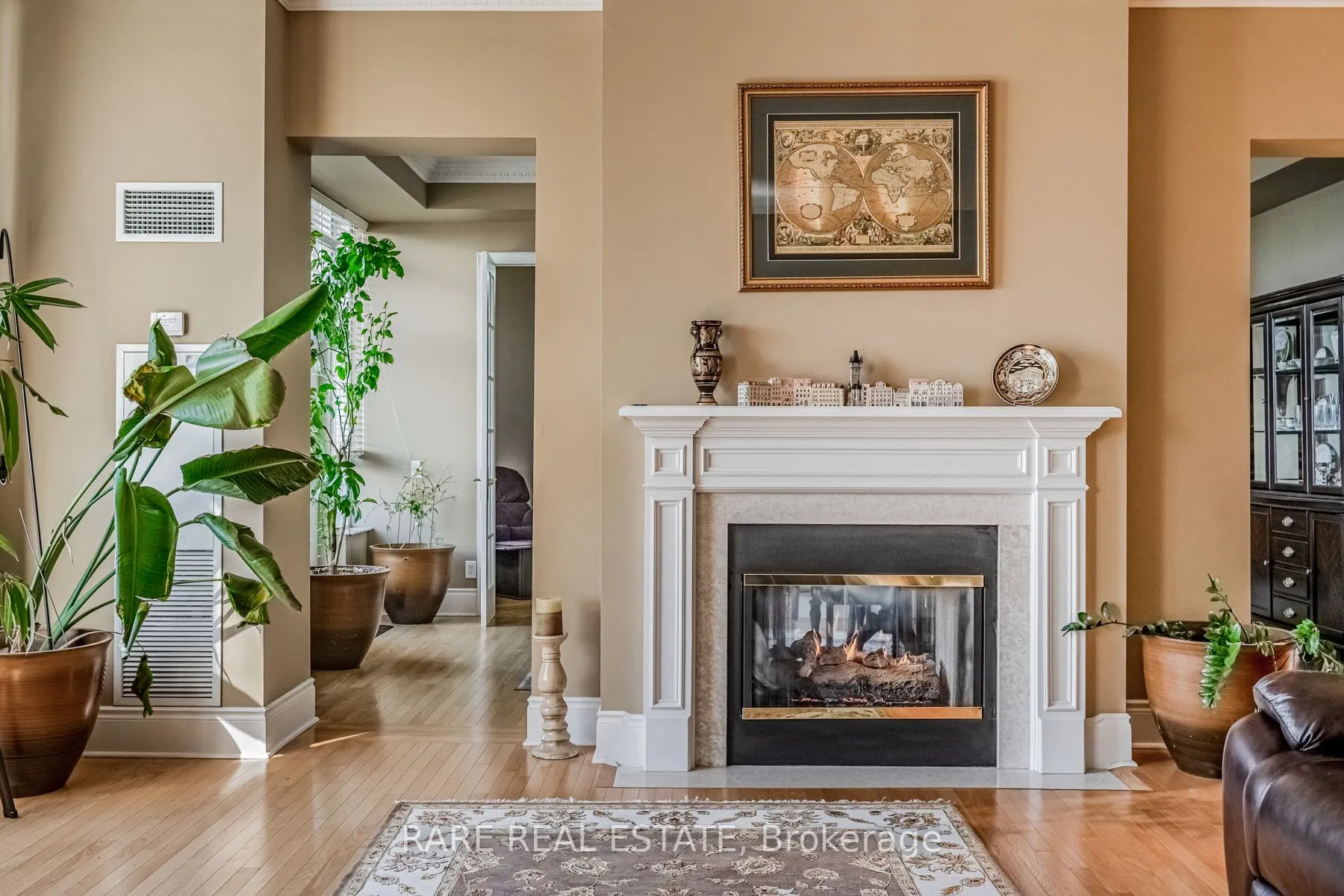 25 Kingsbridge Garden Circle, #TPH6