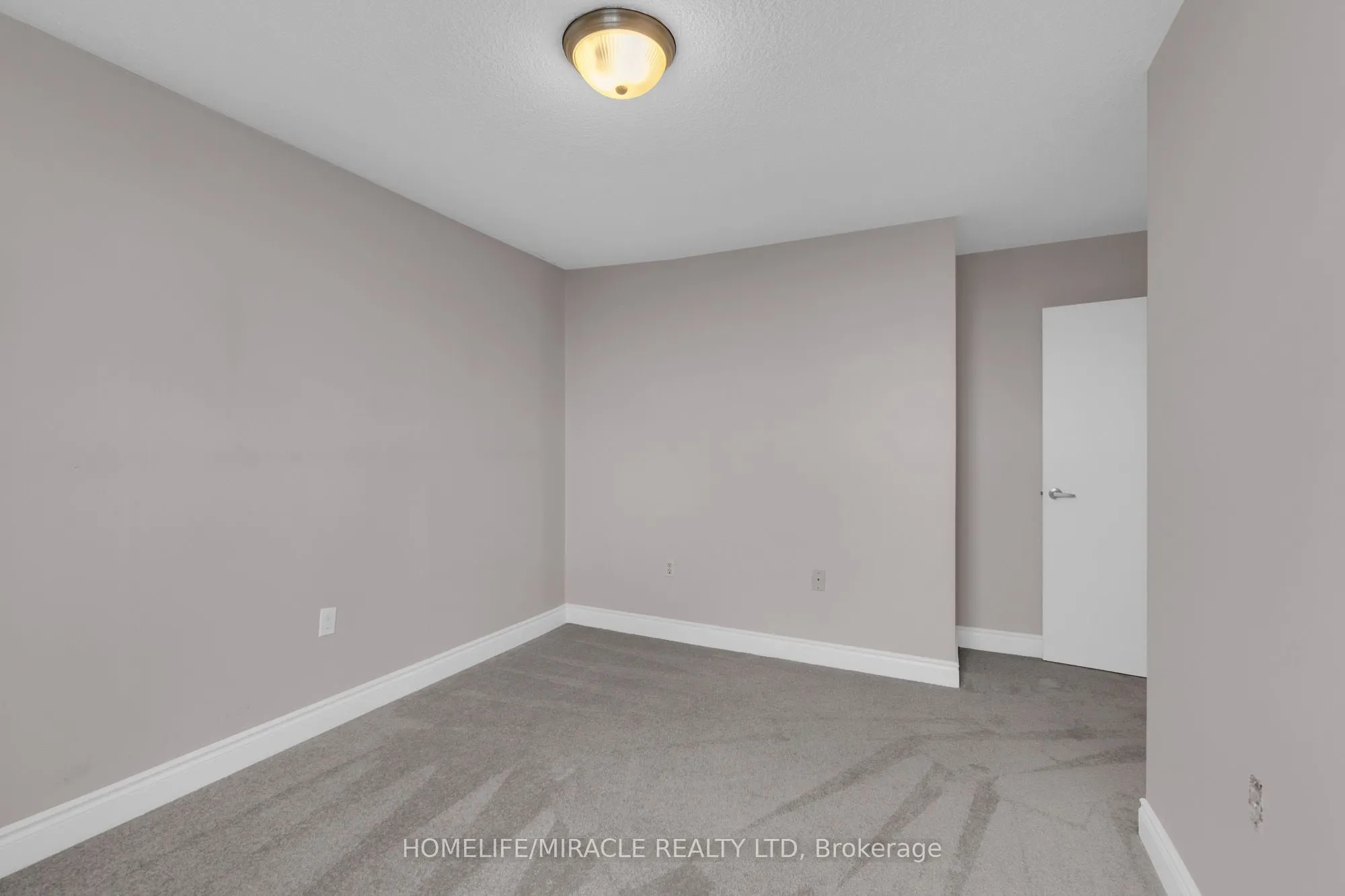 49 Silverstone Drive, #1108