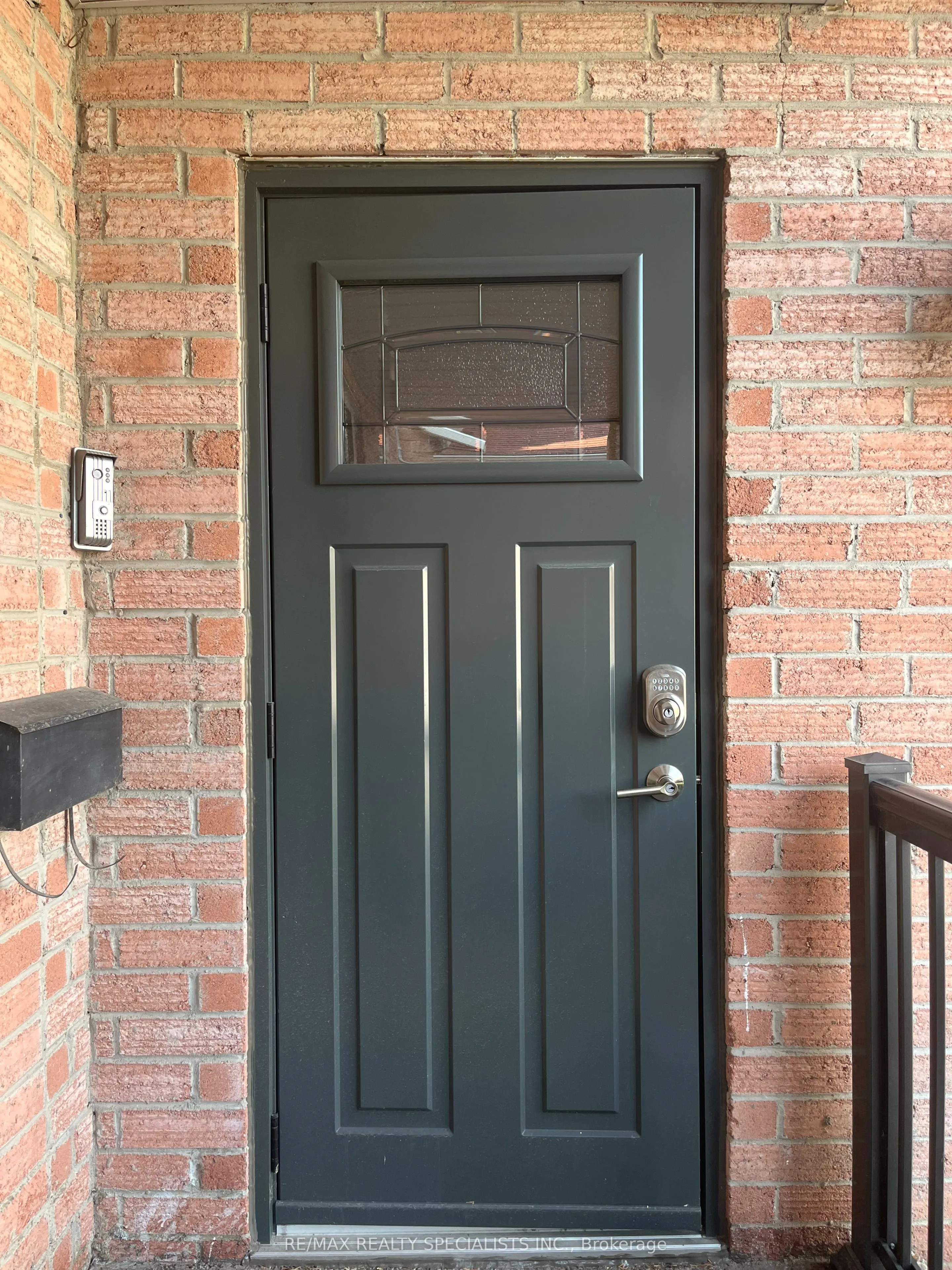4594 Bismark Crescent