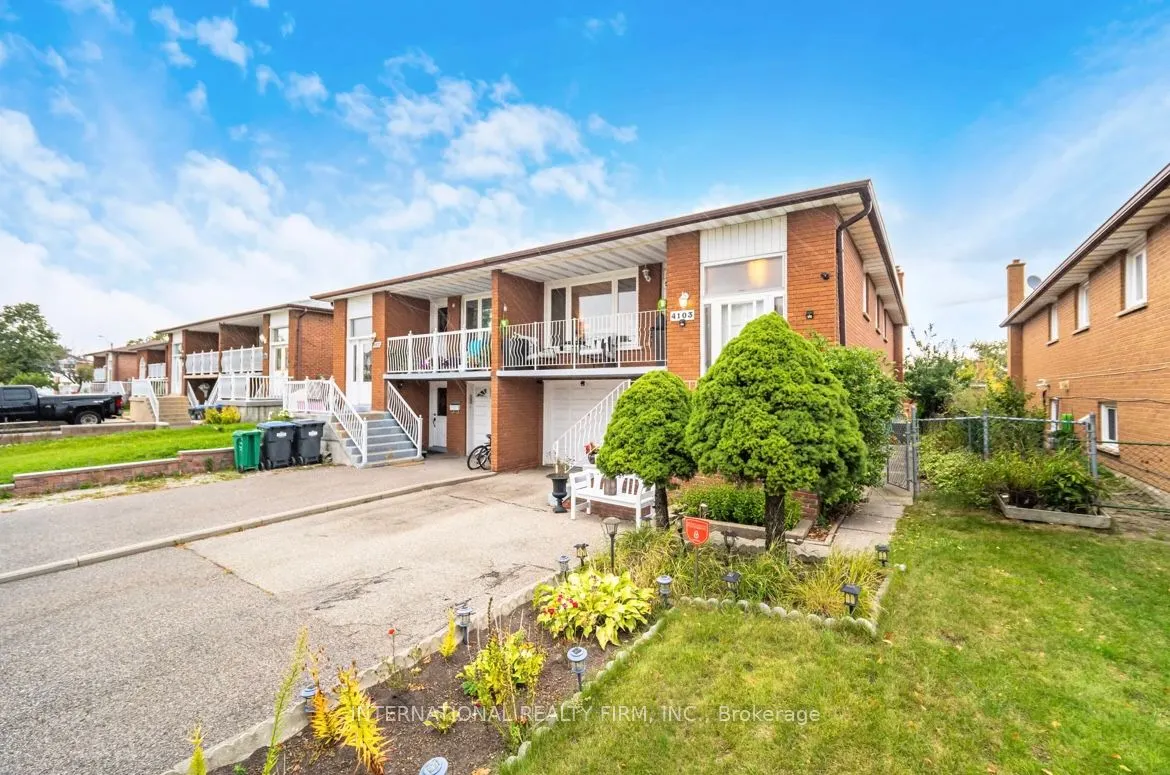 4103 Clevedon Drive