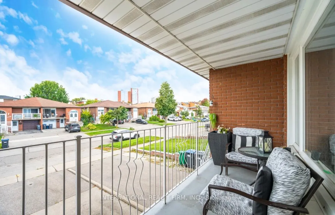4103 Clevedon Drive