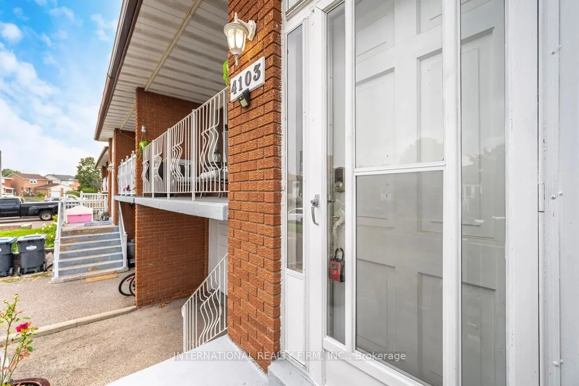 4103 Clevedon Drive