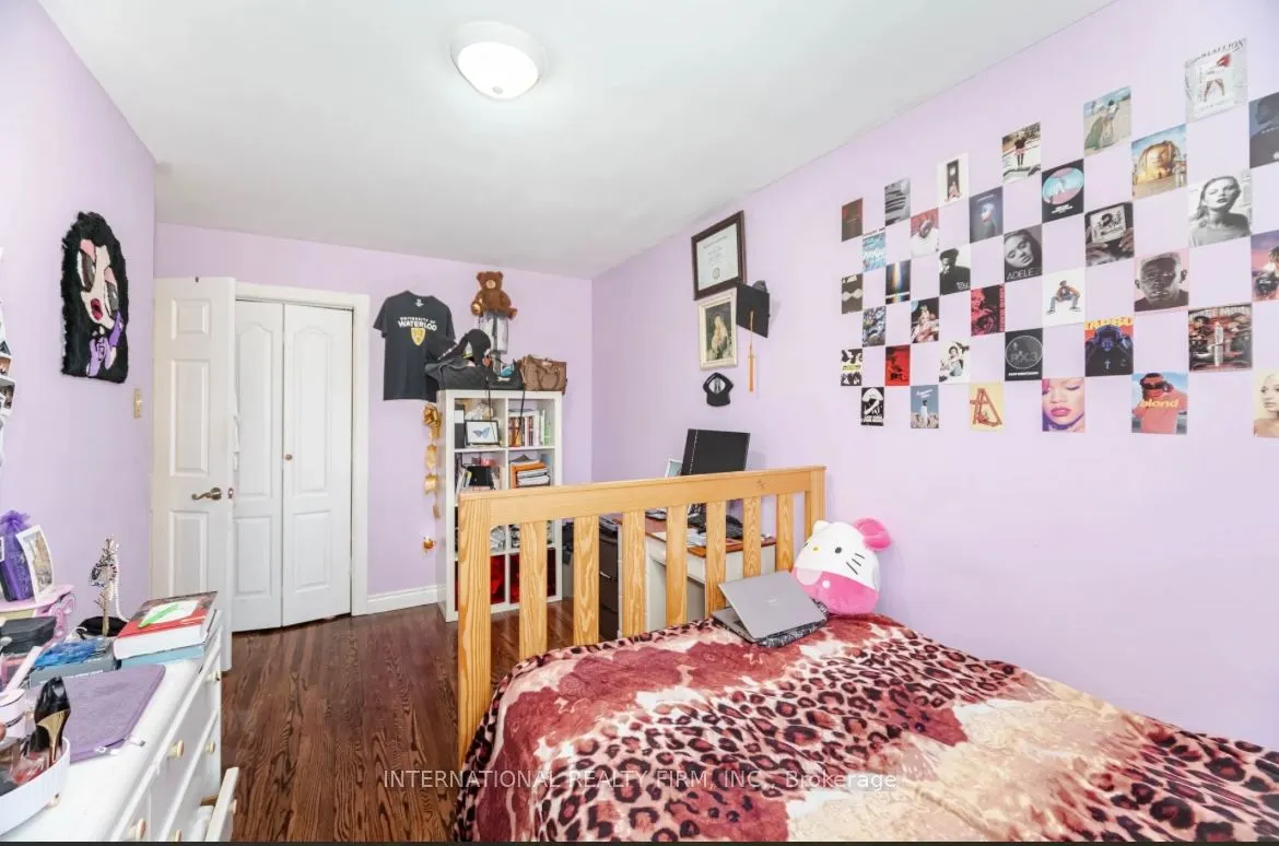 4103 Clevedon Drive